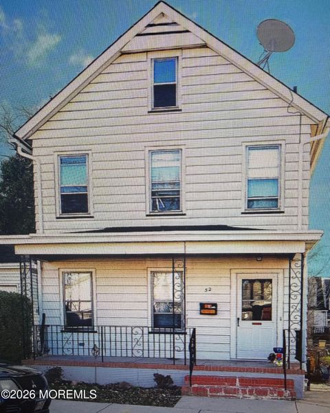 Photo of 52 Ellen Street, New Brunswick, NJ 08901 (MLS # 22605250)