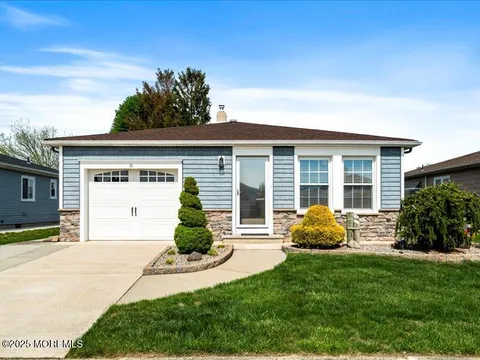 8 Capri Court, Toms River, NJ 08757 - MLS#: 22513800