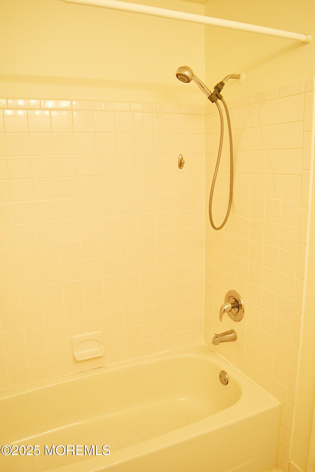49 Poplar Place, Freehold, New Jersey image 10