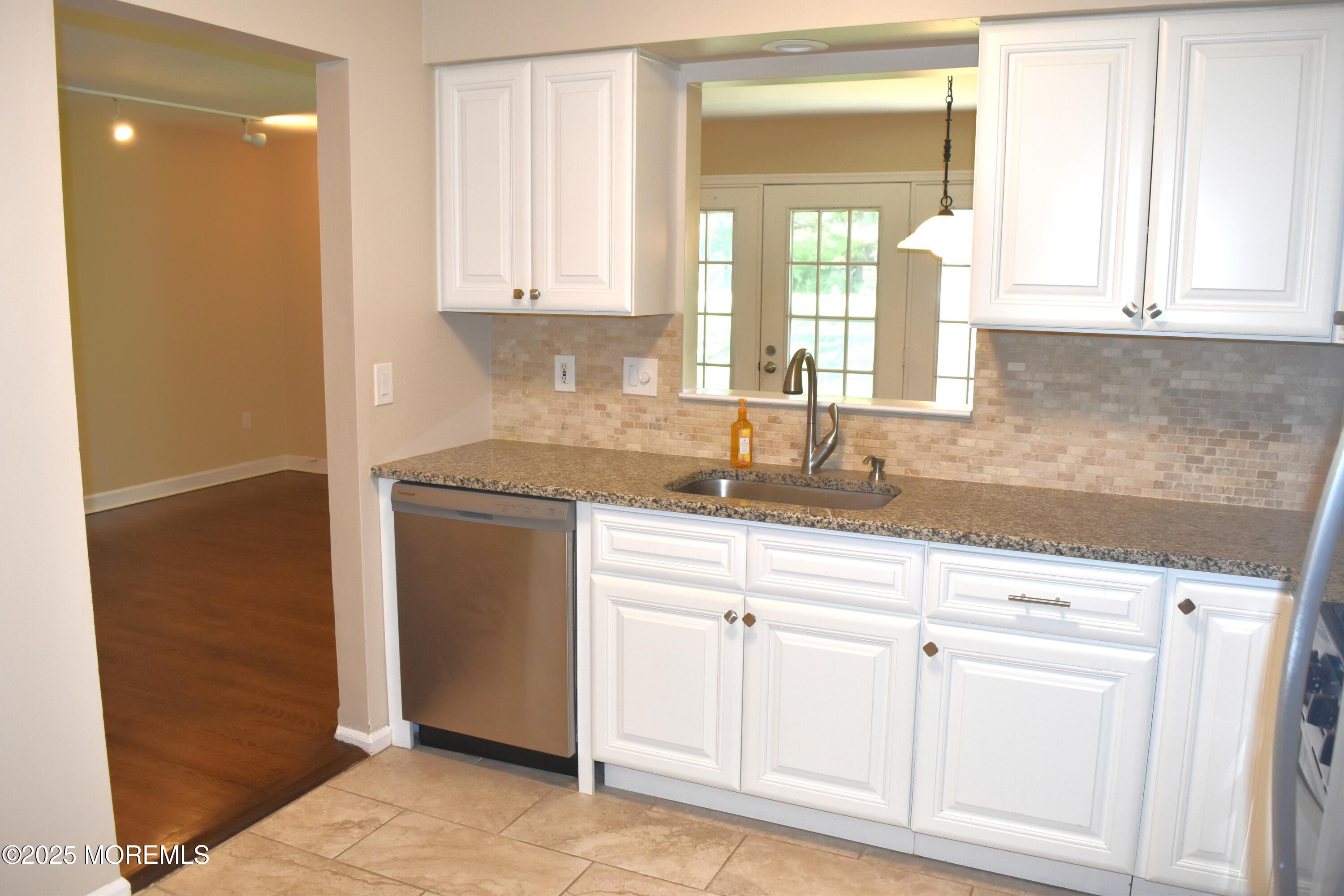 49 Poplar Place, Freehold, New Jersey image 16