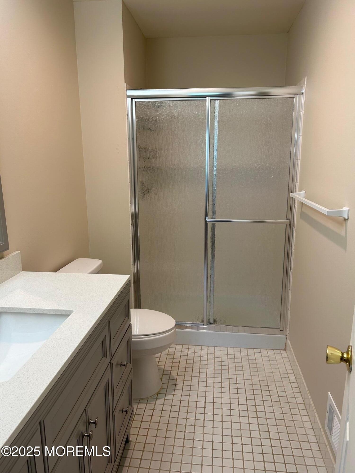 49 Poplar Place, Freehold, New Jersey image 8