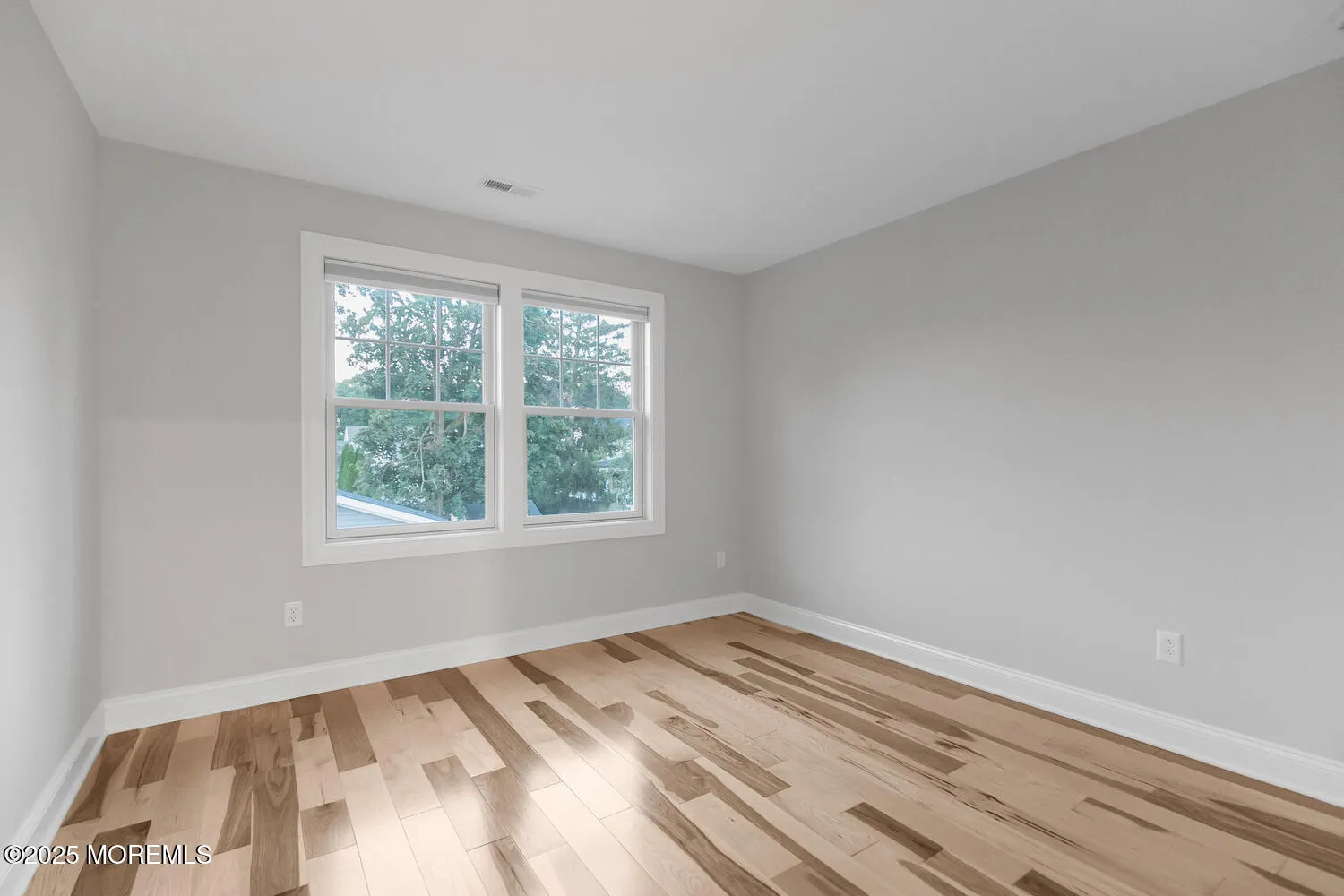 Fair Haven, New Jersey 07704, United States, 4 Bedrooms Bedrooms, ,4 BathroomsBathrooms,Residential,Active,220207