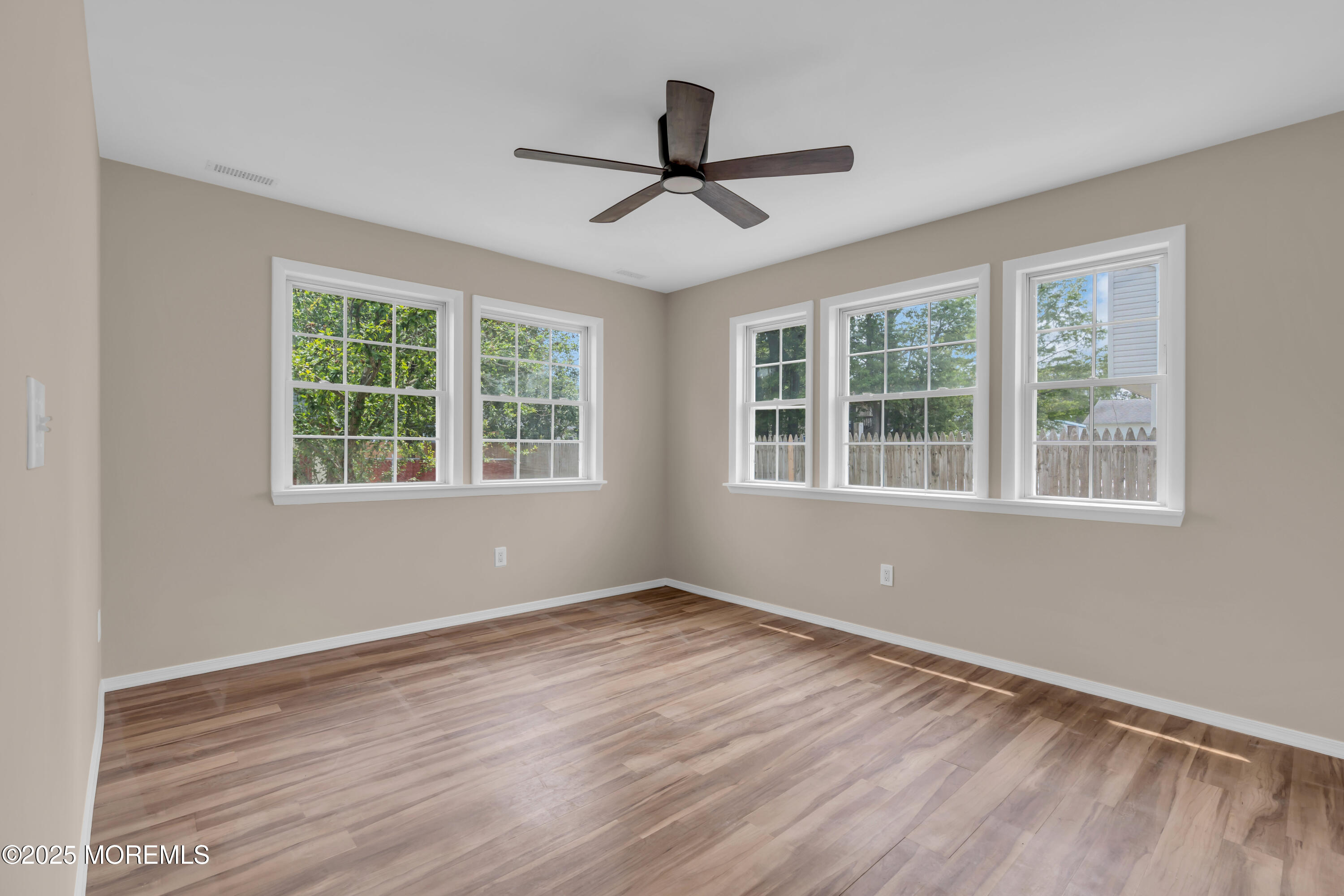 1037 Spray Avenue, Beachwood, New Jersey image 33