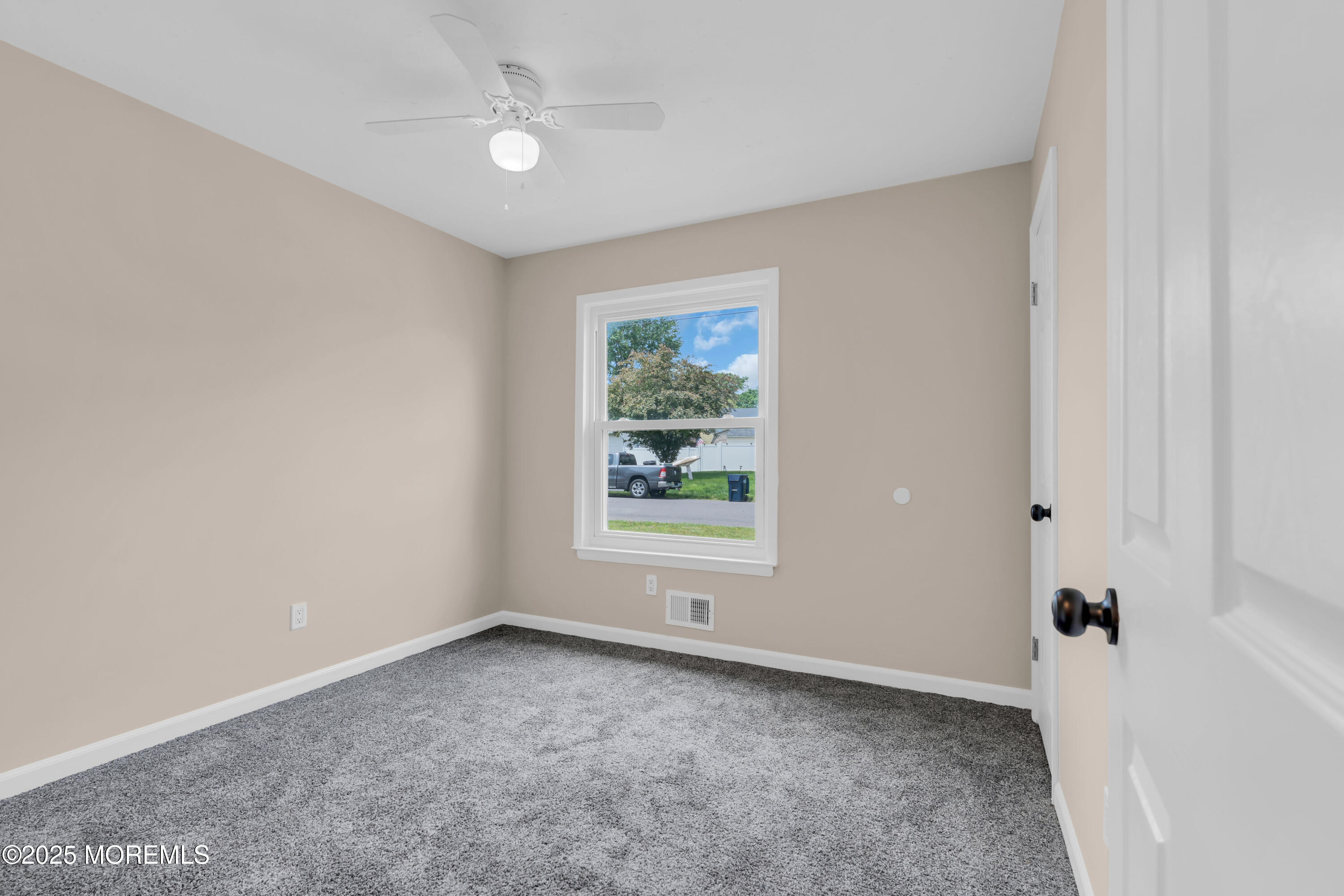 1037 Spray Avenue, Beachwood, New Jersey image 29