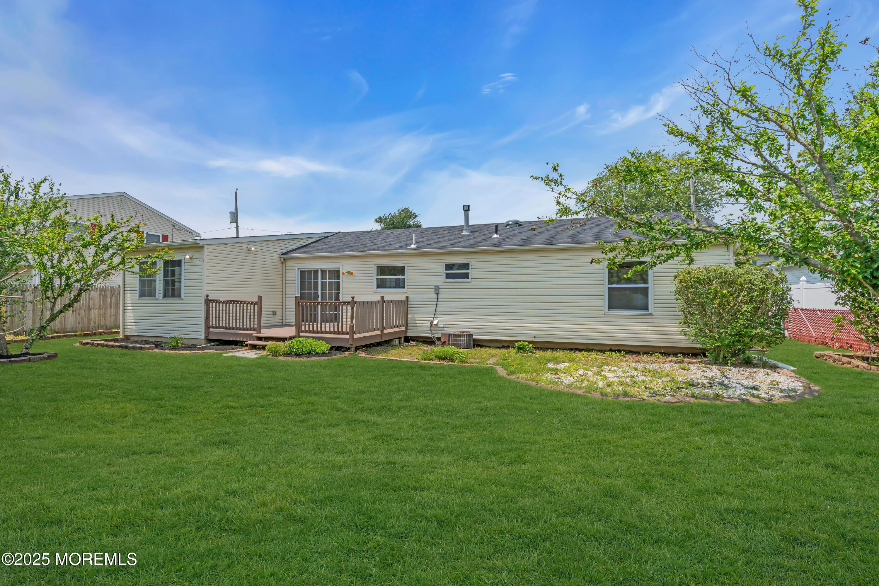 1037 Spray Avenue, Beachwood, New Jersey image 41