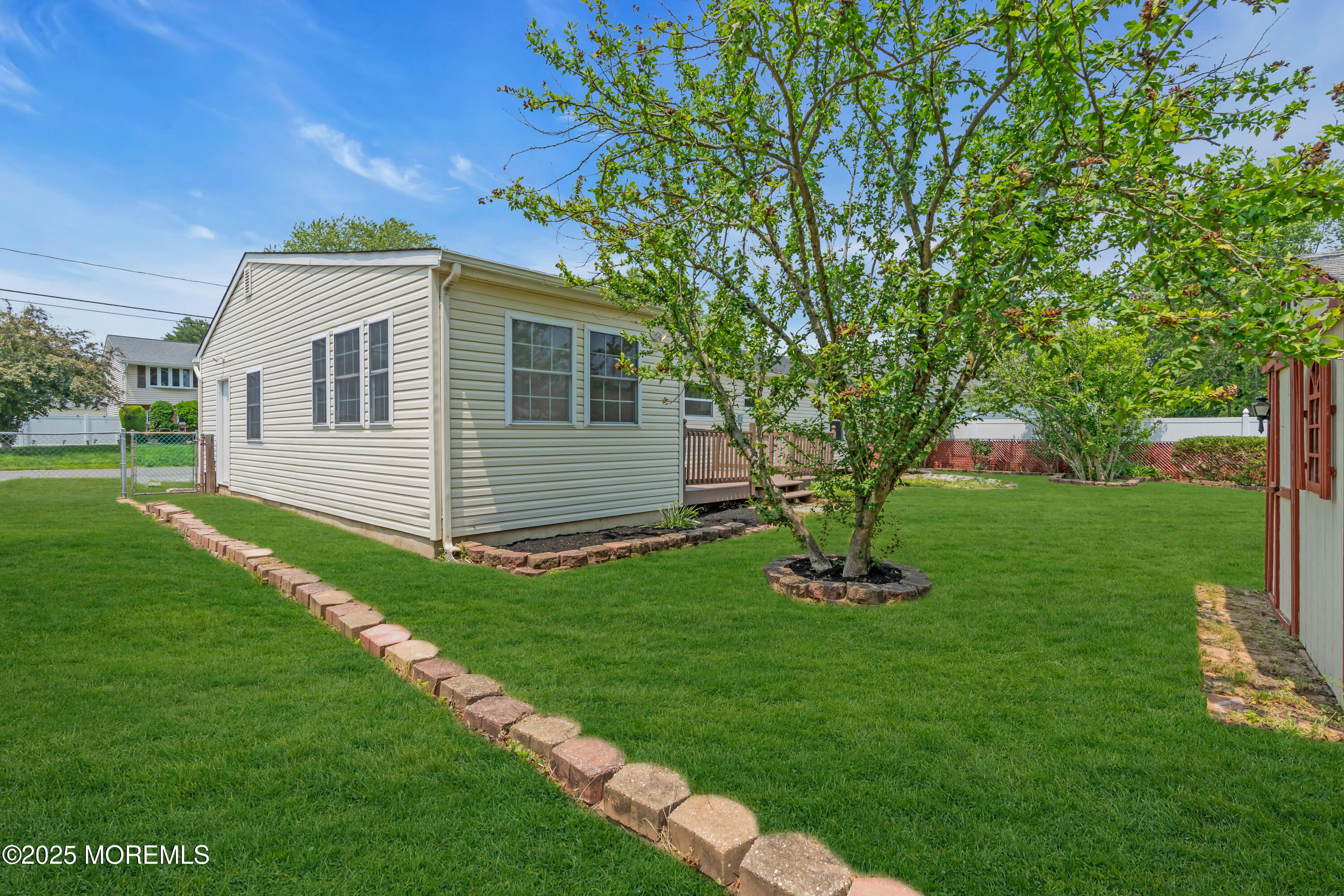1037 Spray Avenue, Beachwood, New Jersey image 44