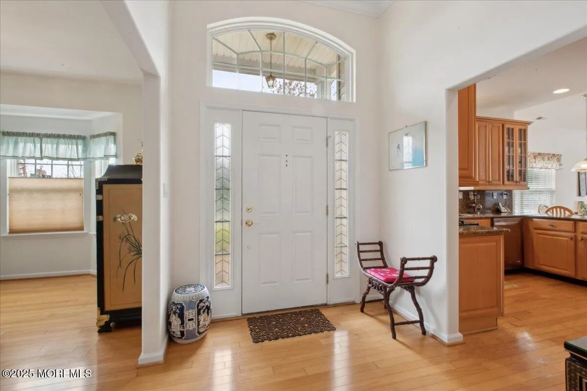 Monroe, New Jersey 08831, United States, 2 Bedrooms Bedrooms, ,2 BathroomsBathrooms,Residential,Pending,103888