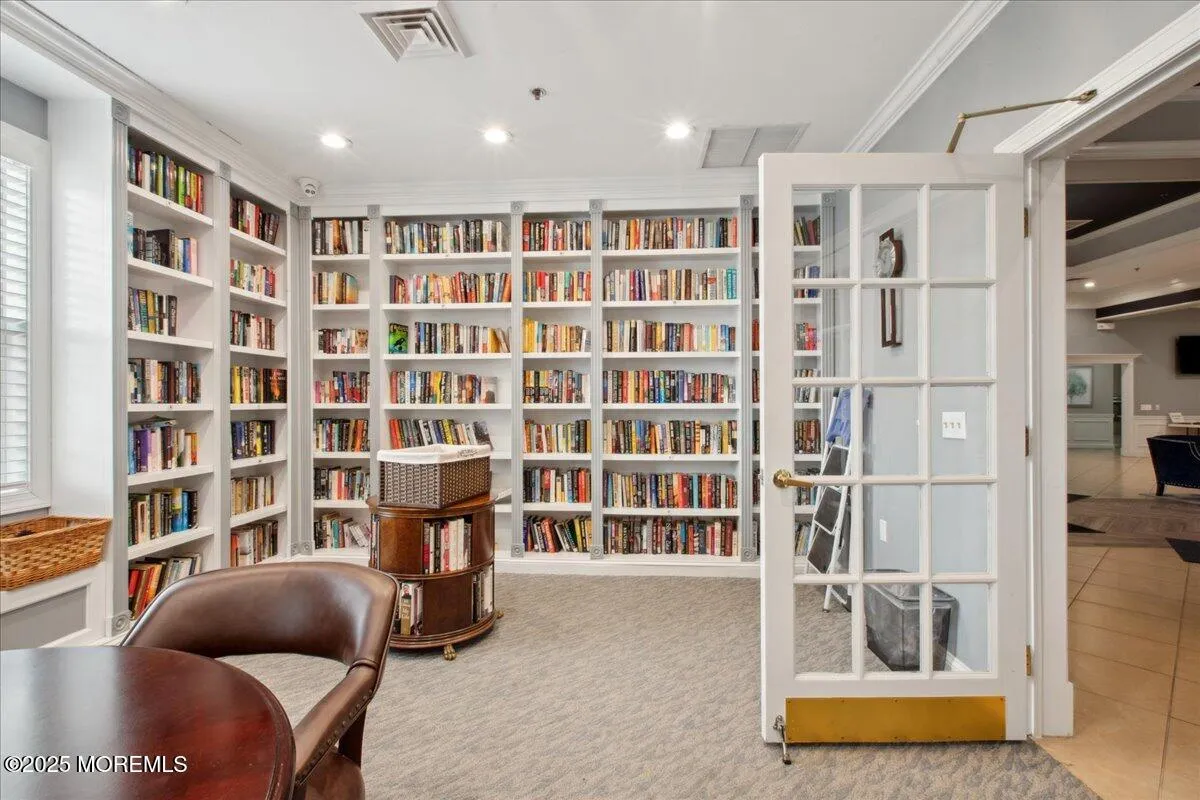 Monroe, New Jersey 08831, United States, 2 Bedrooms Bedrooms, ,2 BathroomsBathrooms,Residential,Pending,103888