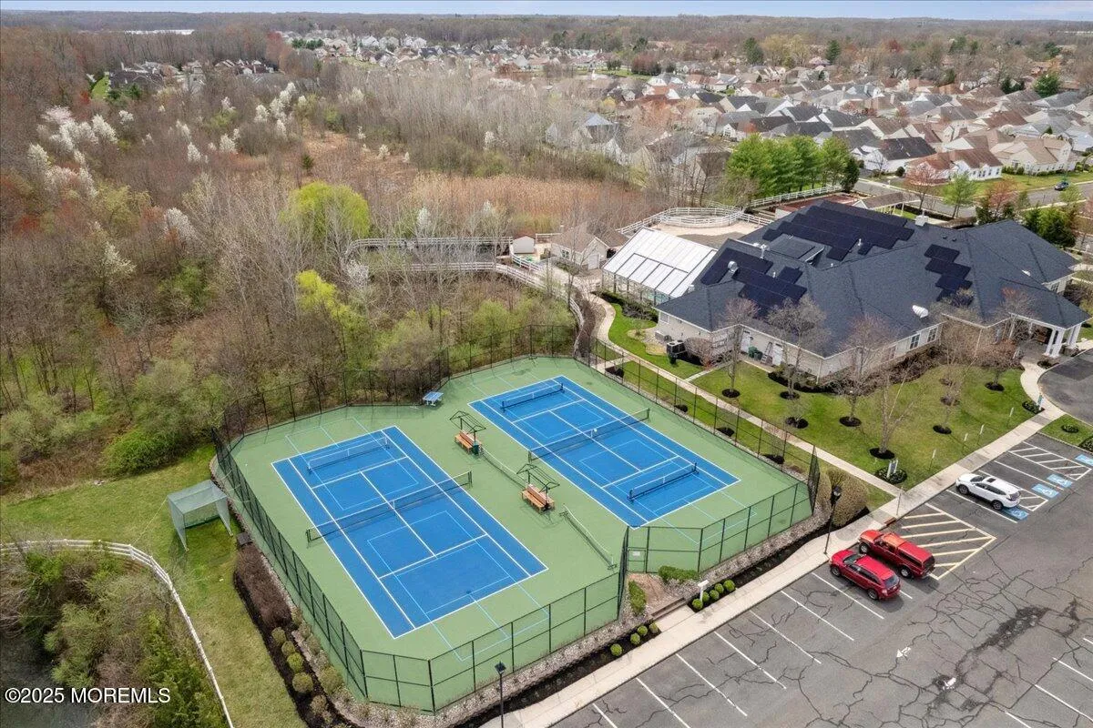 Monroe, New Jersey 08831, United States, 2 Bedrooms Bedrooms, ,2 BathroomsBathrooms,Residential,Pending,103888