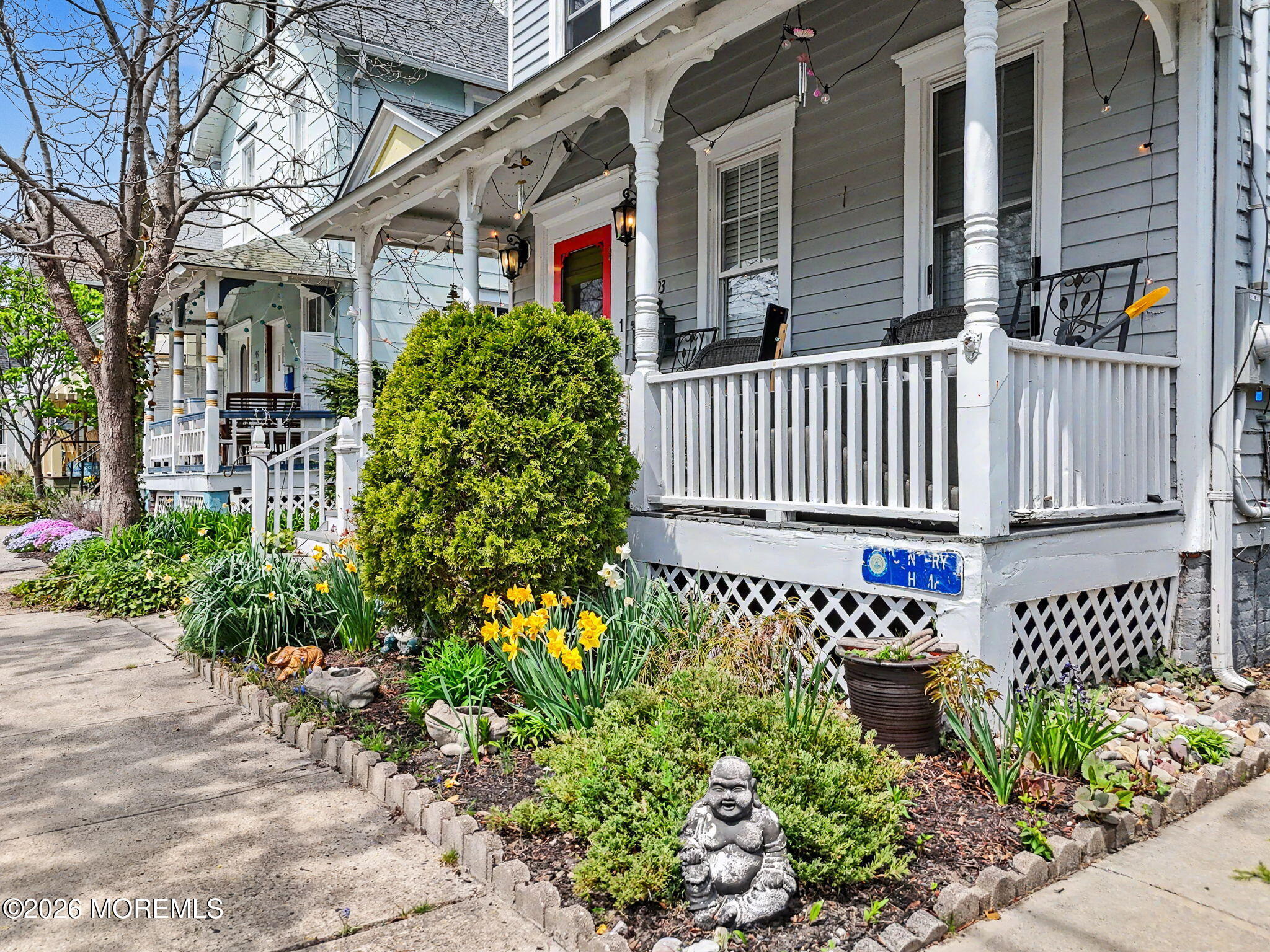 93 Heck Avenue