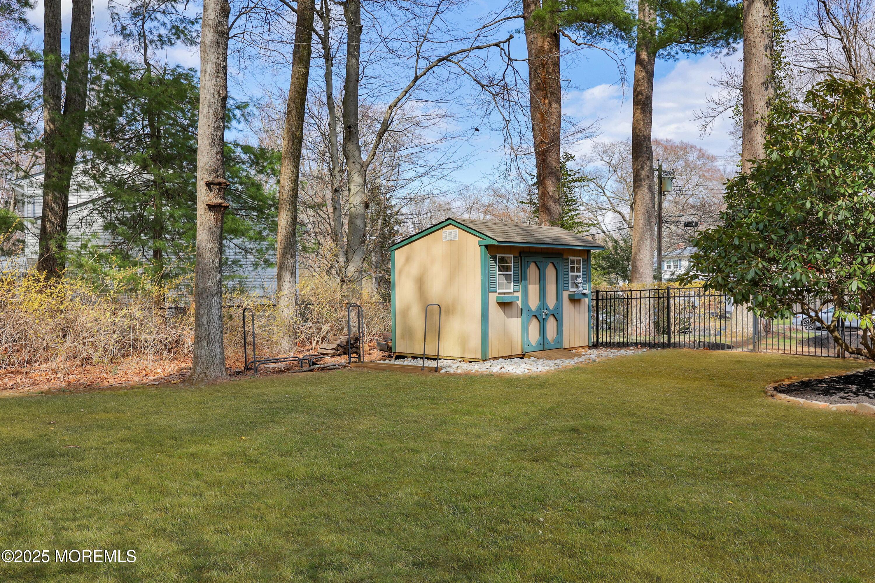 125 Jumping Brook Road, Lincroft, New Jersey image 20