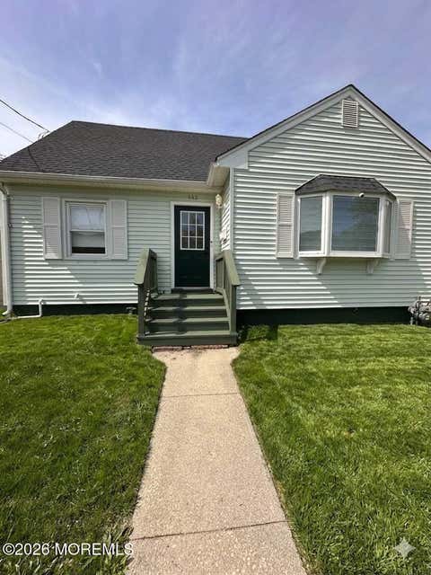 Homes For Rent - 142 Monmouth Road<br/> Oakhurst, NJ 07755