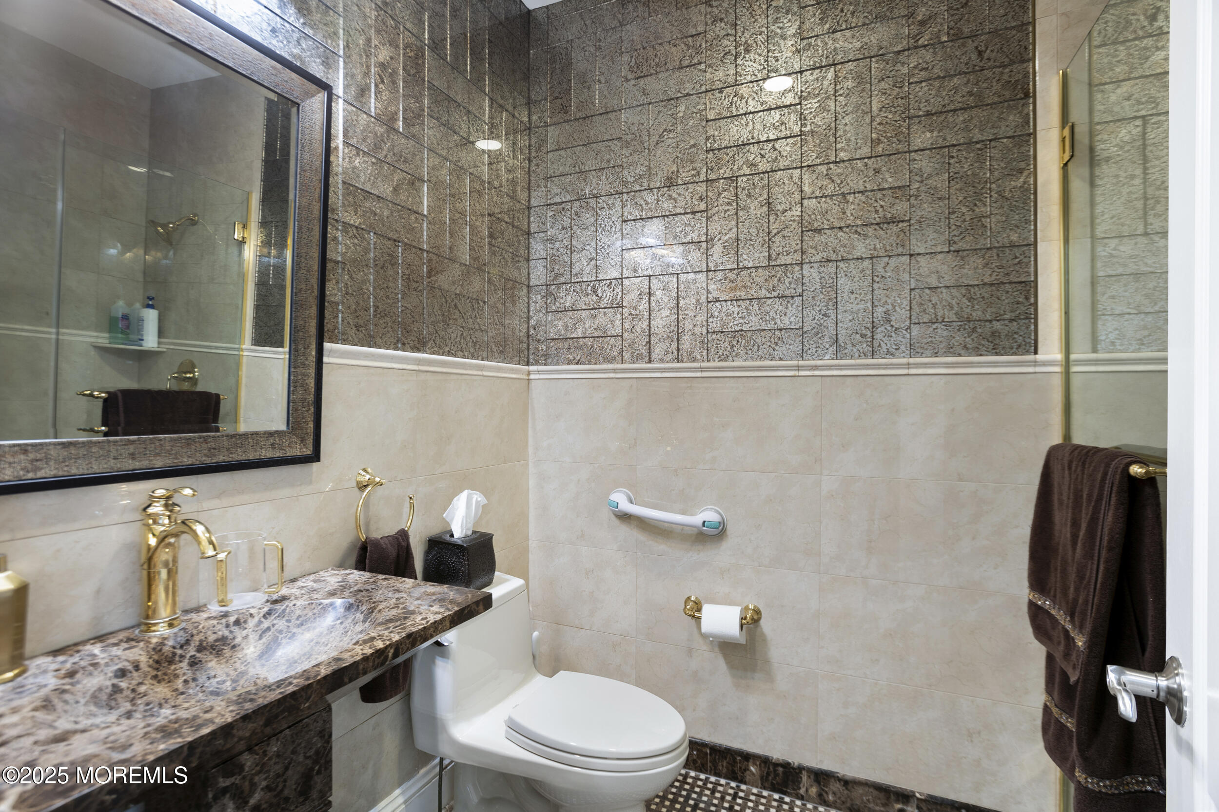 821 Woodland Drive, Lakewood, New Jersey image 31