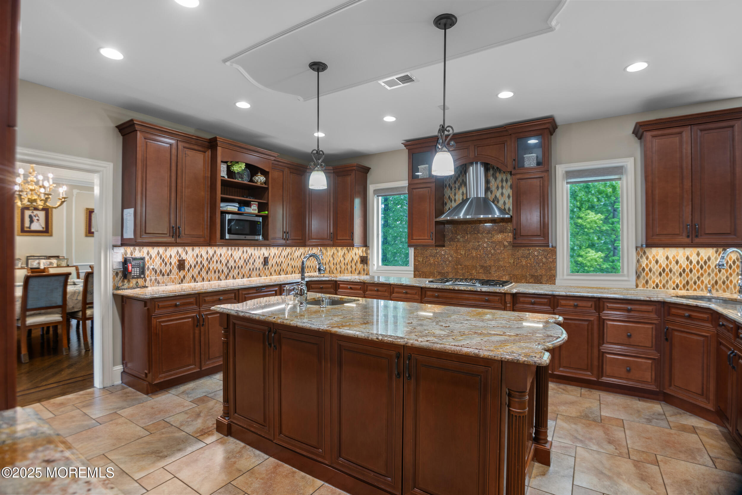 821 Woodland Drive, Lakewood, New Jersey image 20