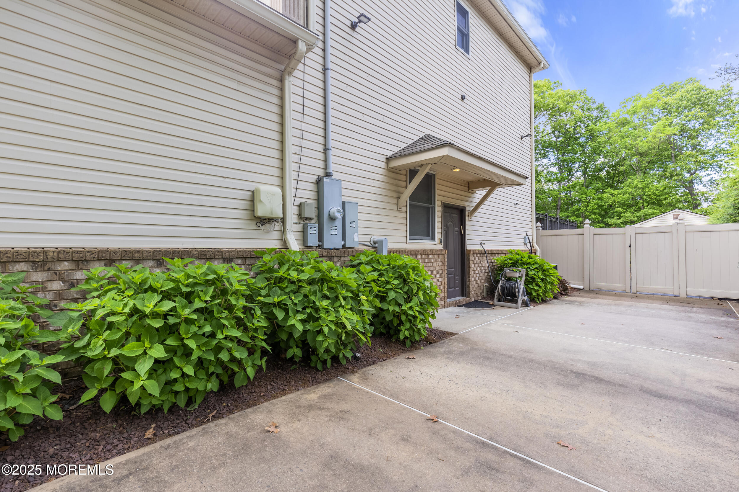 821 Woodland Drive, Lakewood, New Jersey image 42