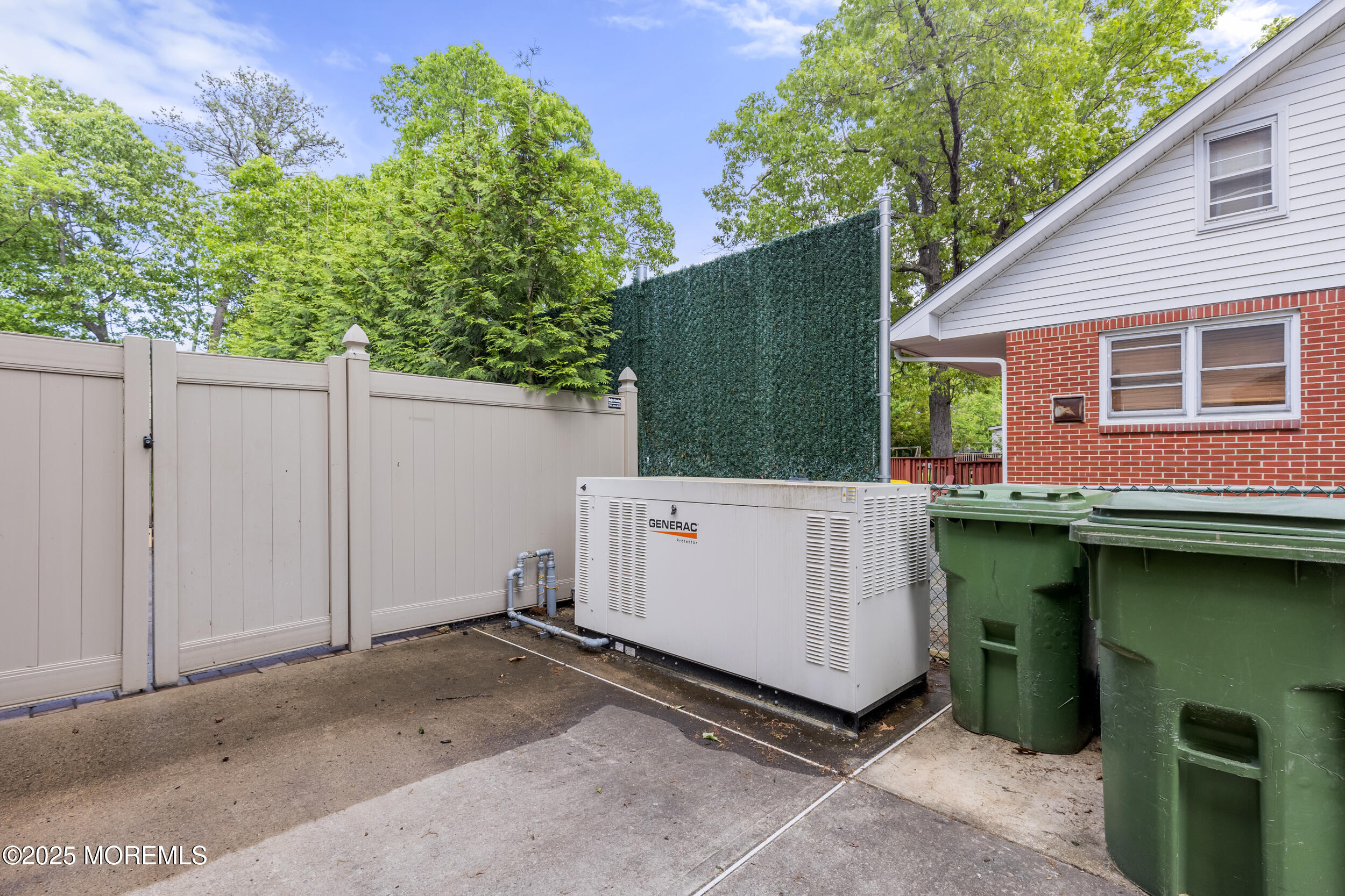 821 Woodland Drive, Lakewood, New Jersey image 41