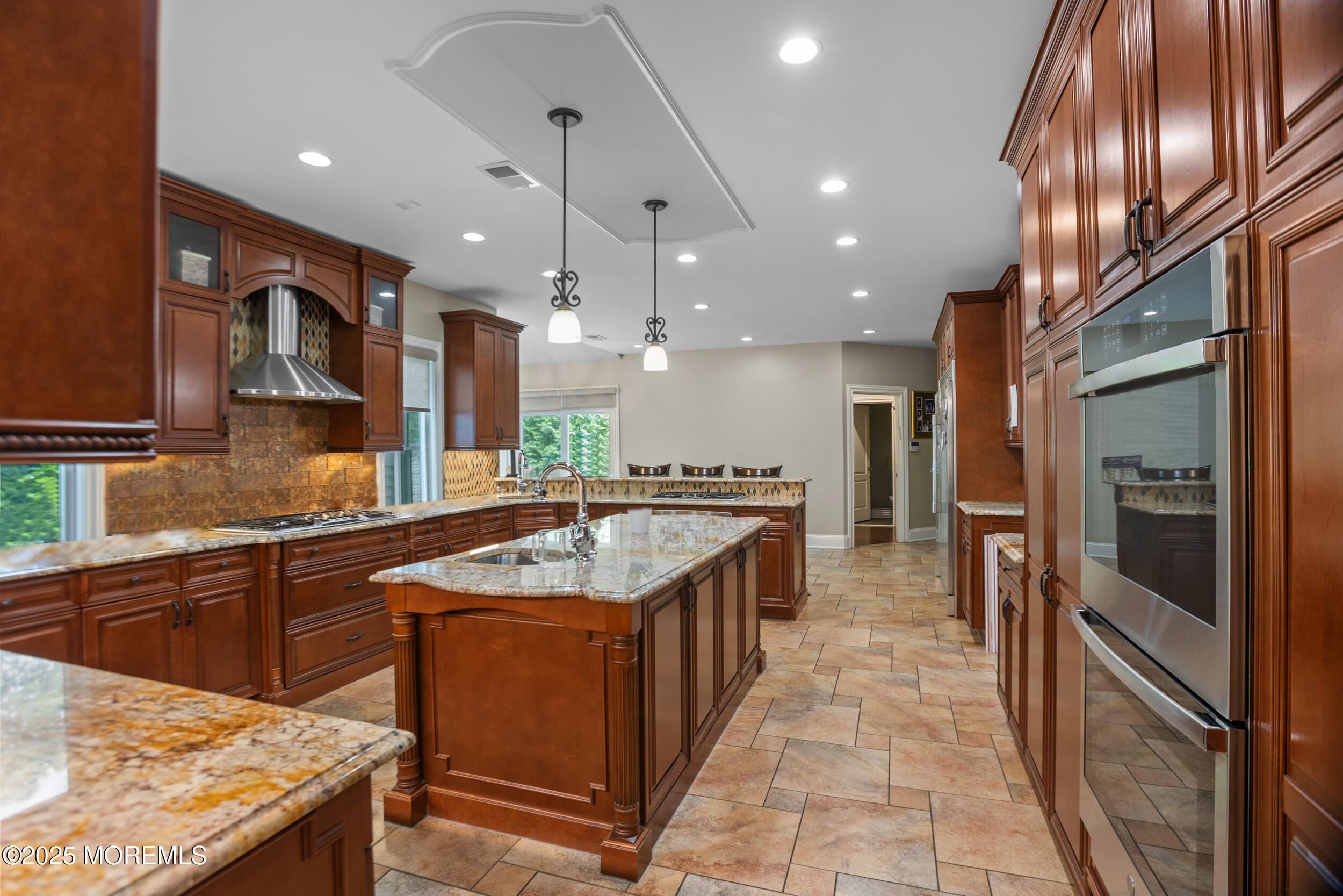 821 Woodland Drive, Lakewood, New Jersey image 16