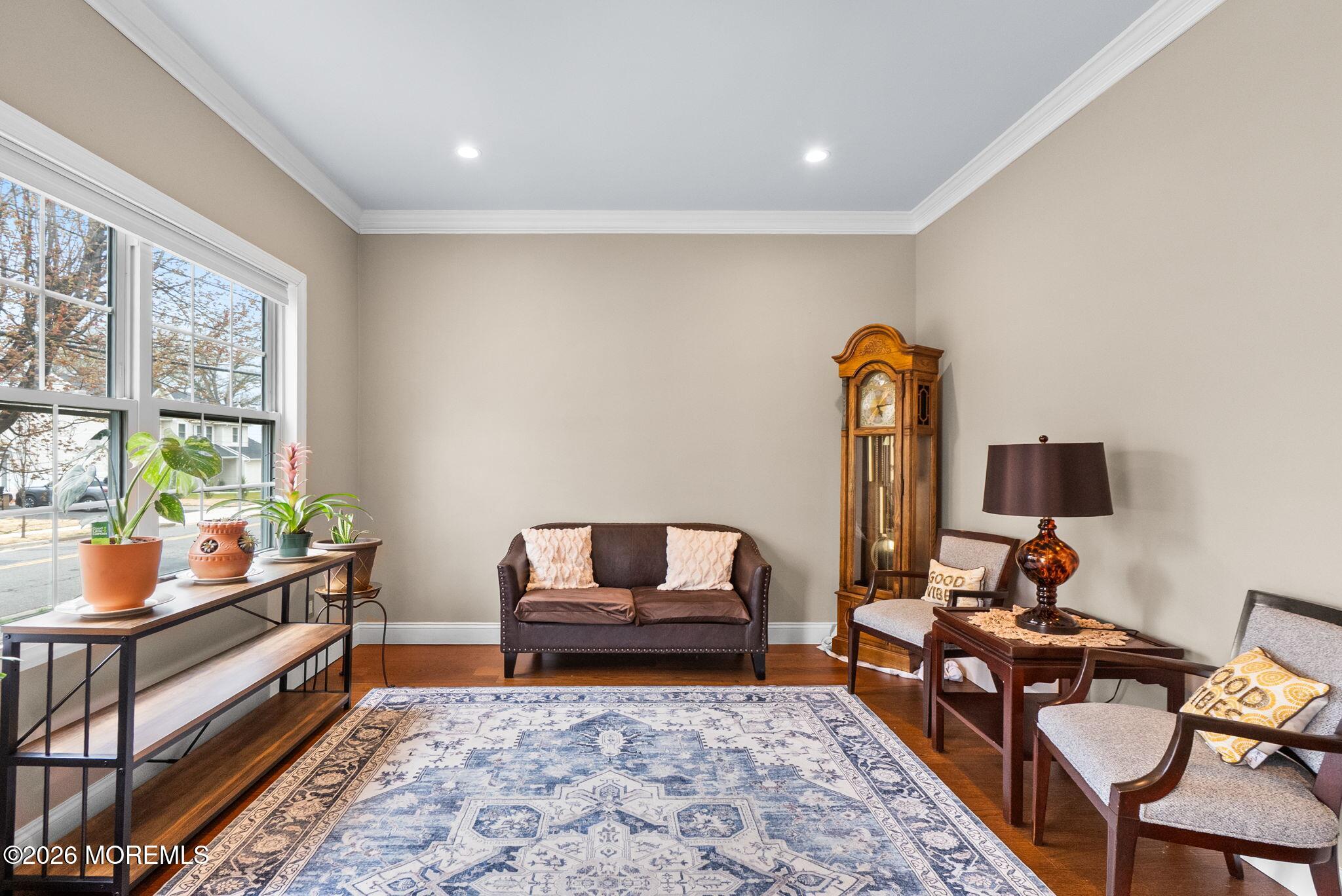 704 Plainfield Avenue