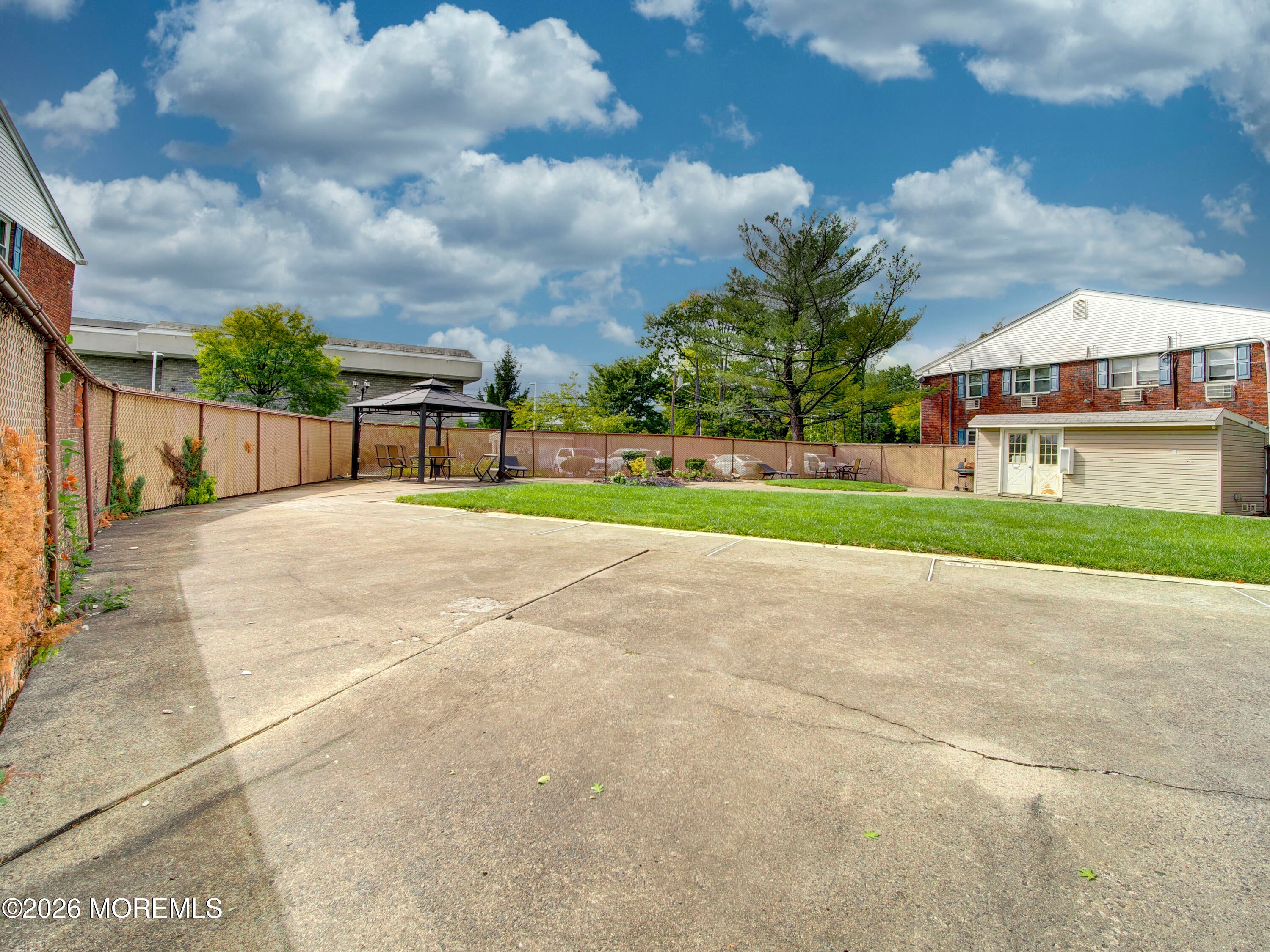 32A Woodedge Avenue 8