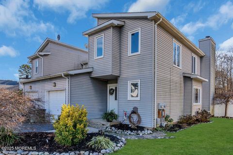 13B Emerald Drive B Barnegat NJ 08005