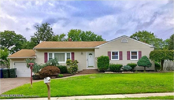 505 W LINCOLN AVE, OAKHURST, NJ 07755 - Image 0f148282f6d2edd06e05b2c48a4b3c8b/337836254