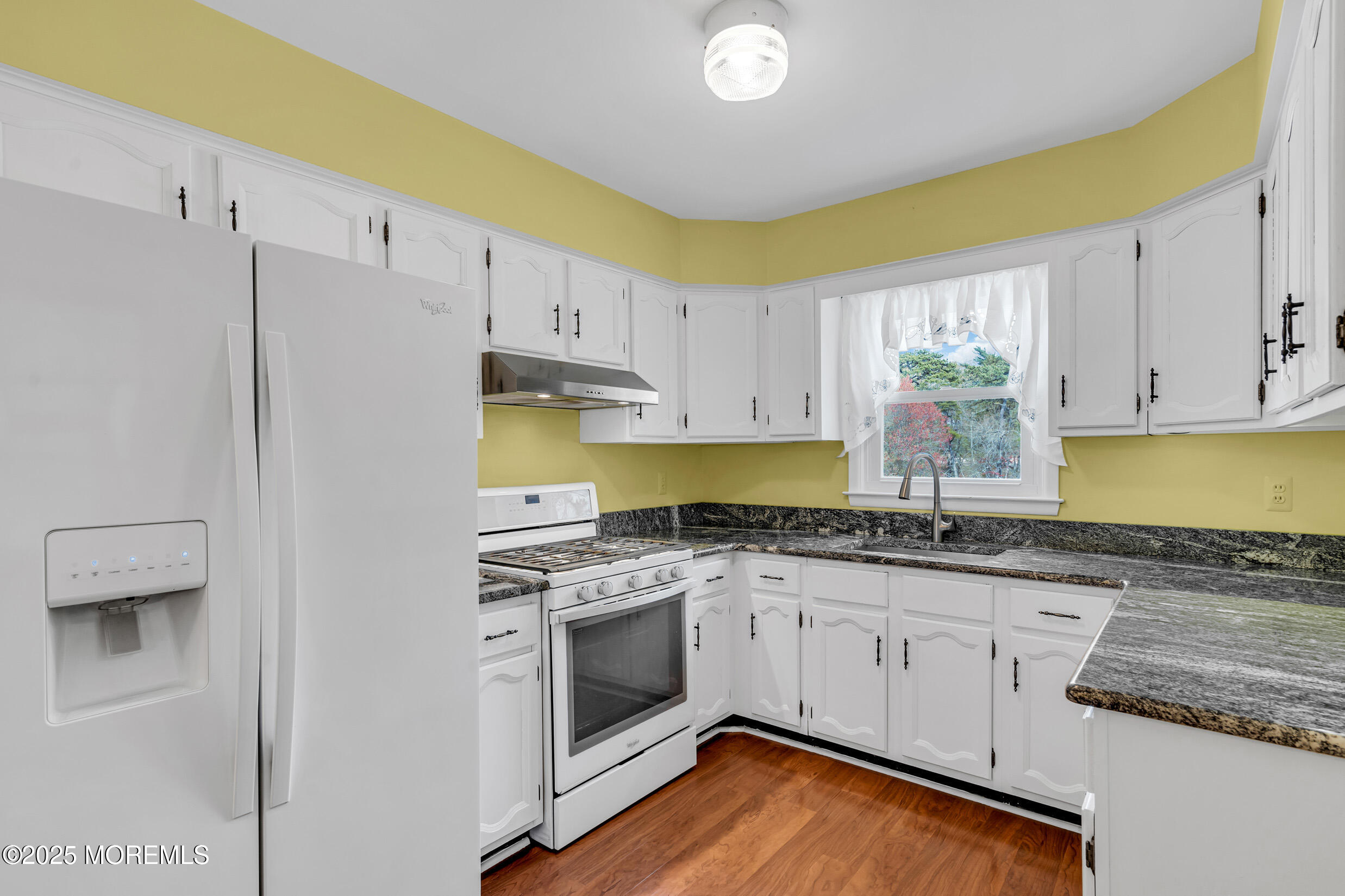 5 Oxford Drive, Toms River, New Jersey image 12