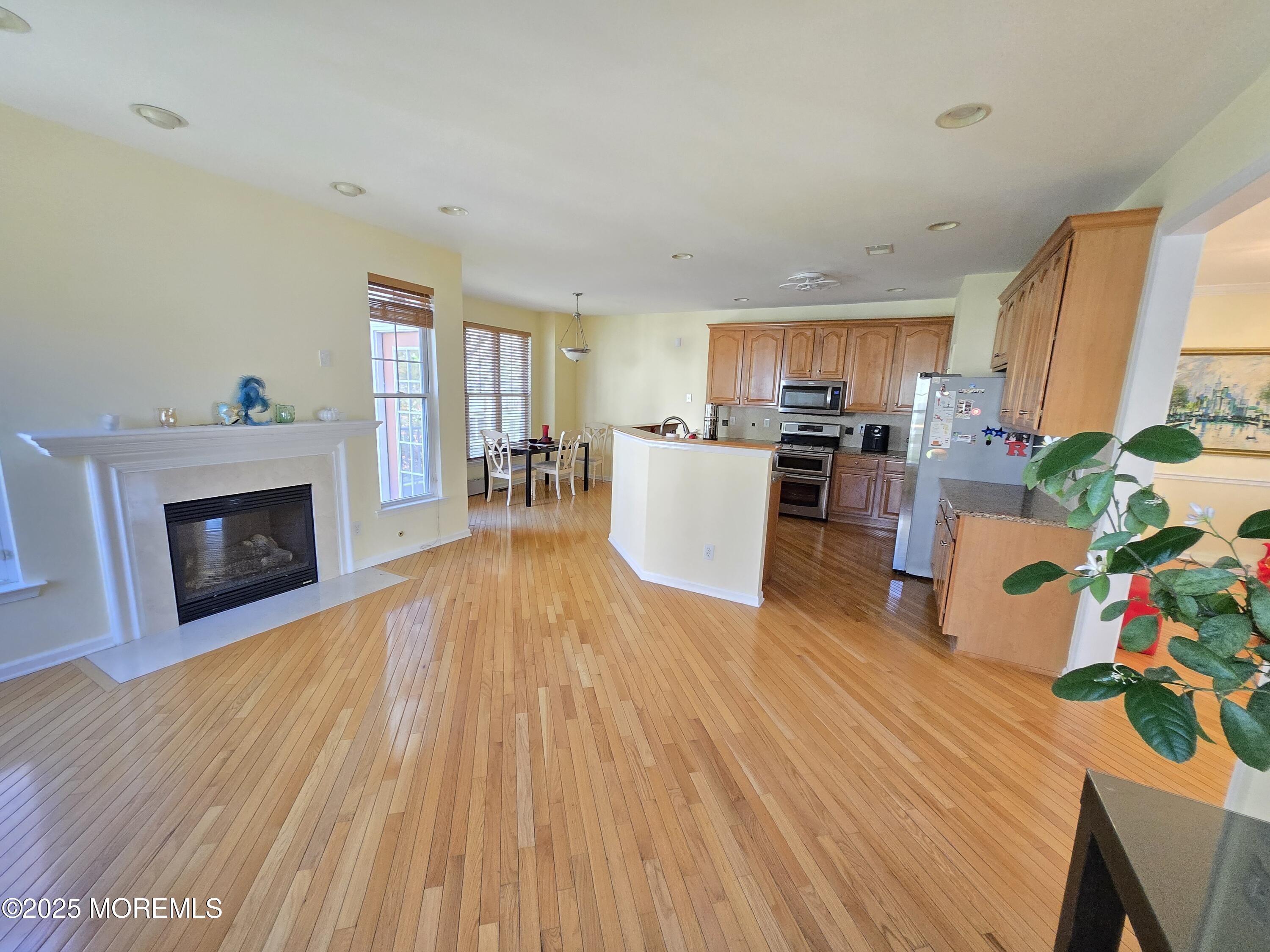 3 Great Beds Way, South Amboy, New Jersey image 10