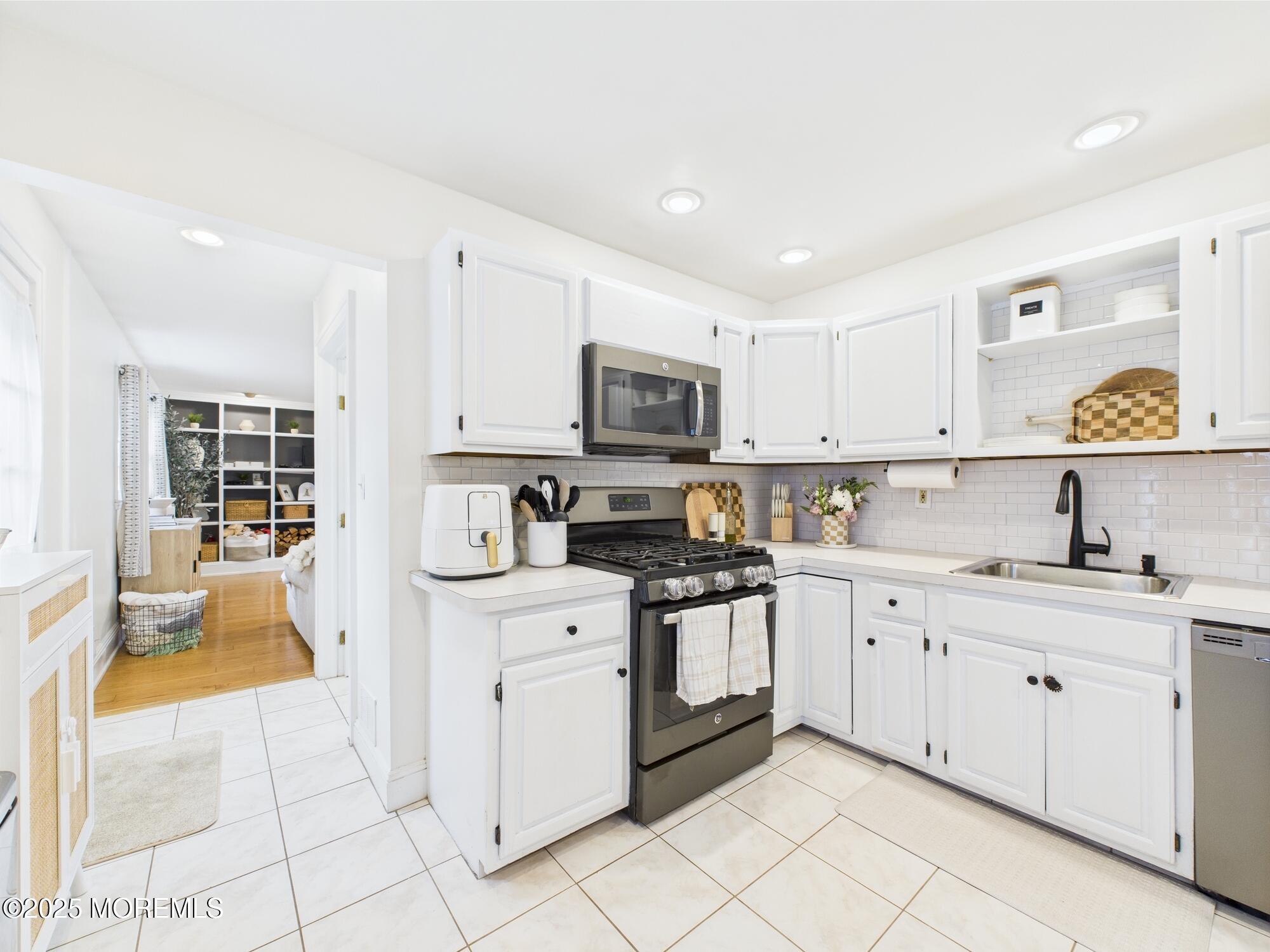 218 Washington Avenue, Matawan, New Jersey image 11