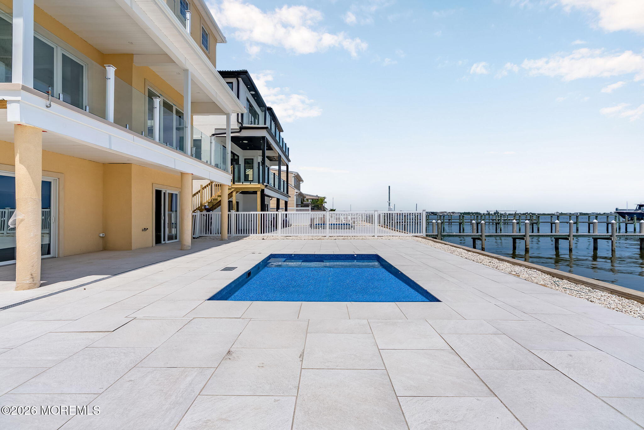 657 Bayview Drive