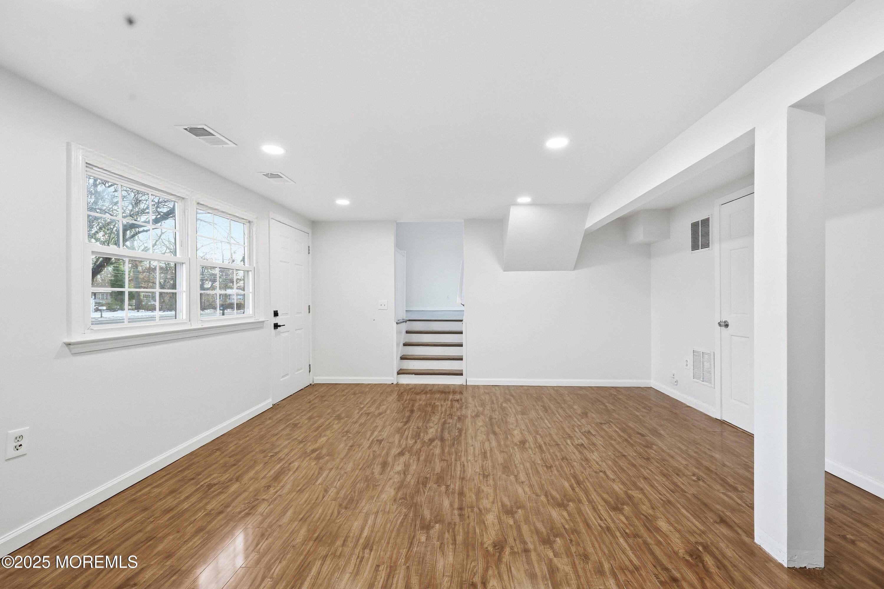 19 Oak Ridge Parkway