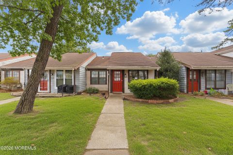 Condo For Sale - 453D Chesterfield Court<br/> Manchester, NJ 08759