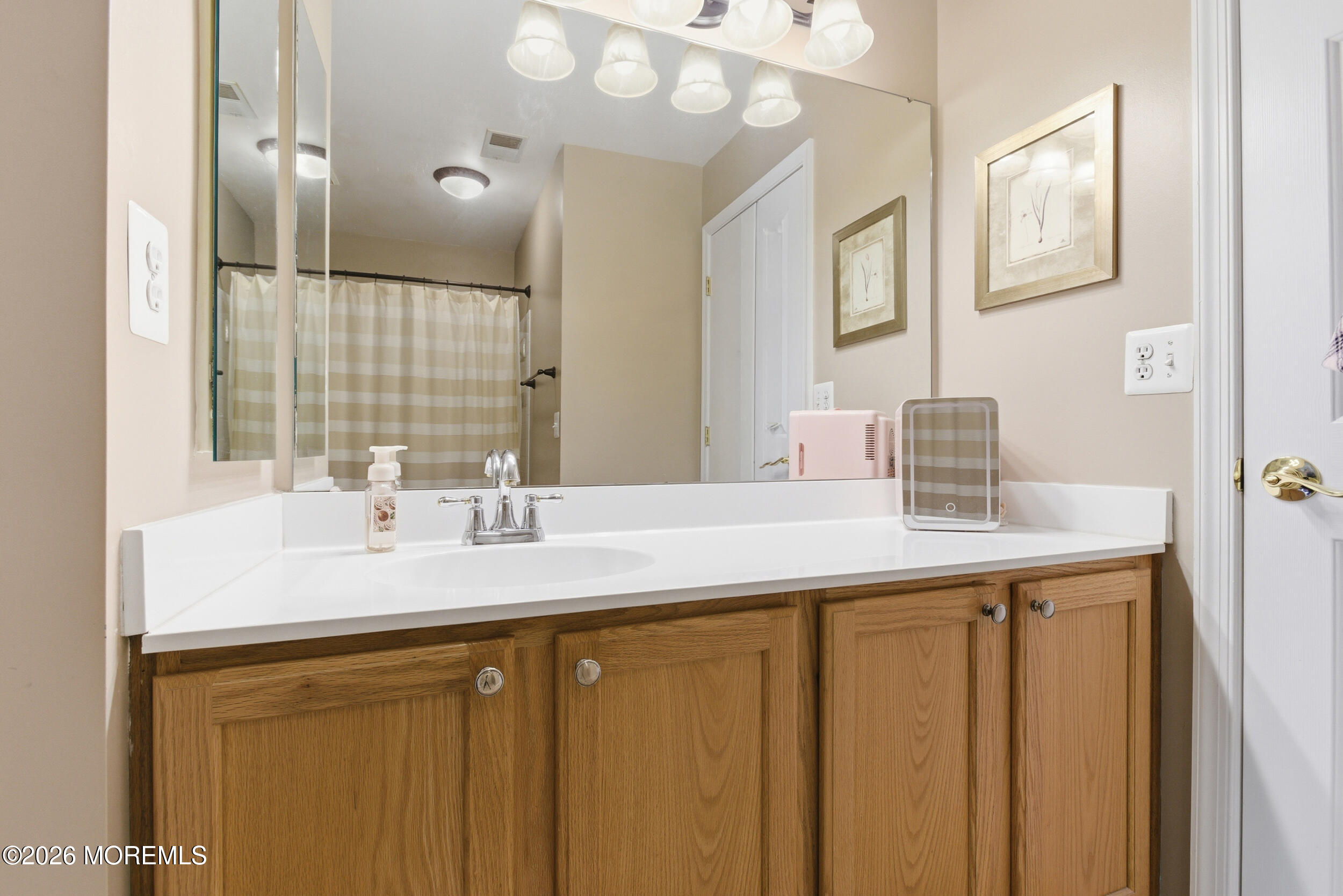 Jackson, New Jersey, 08527, United States, 4 Bedrooms Bedrooms, ,5 BathroomsBathrooms,Residential,Active,2039013