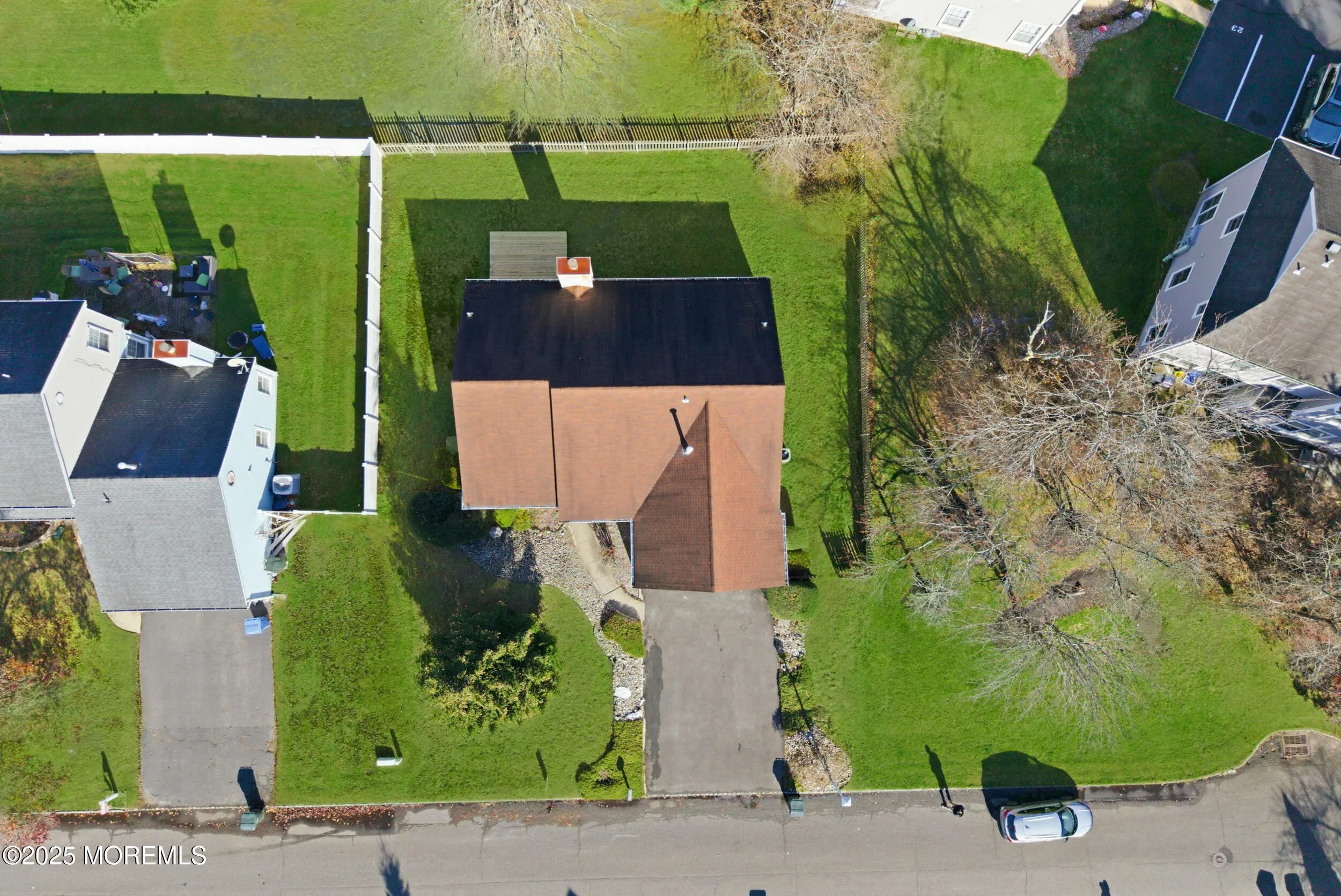 Tinton Falls, New Jersey 07753, United States, 3 Bedrooms Bedrooms, ,2 BathroomsBathrooms,Residential,Coming Soon,249540