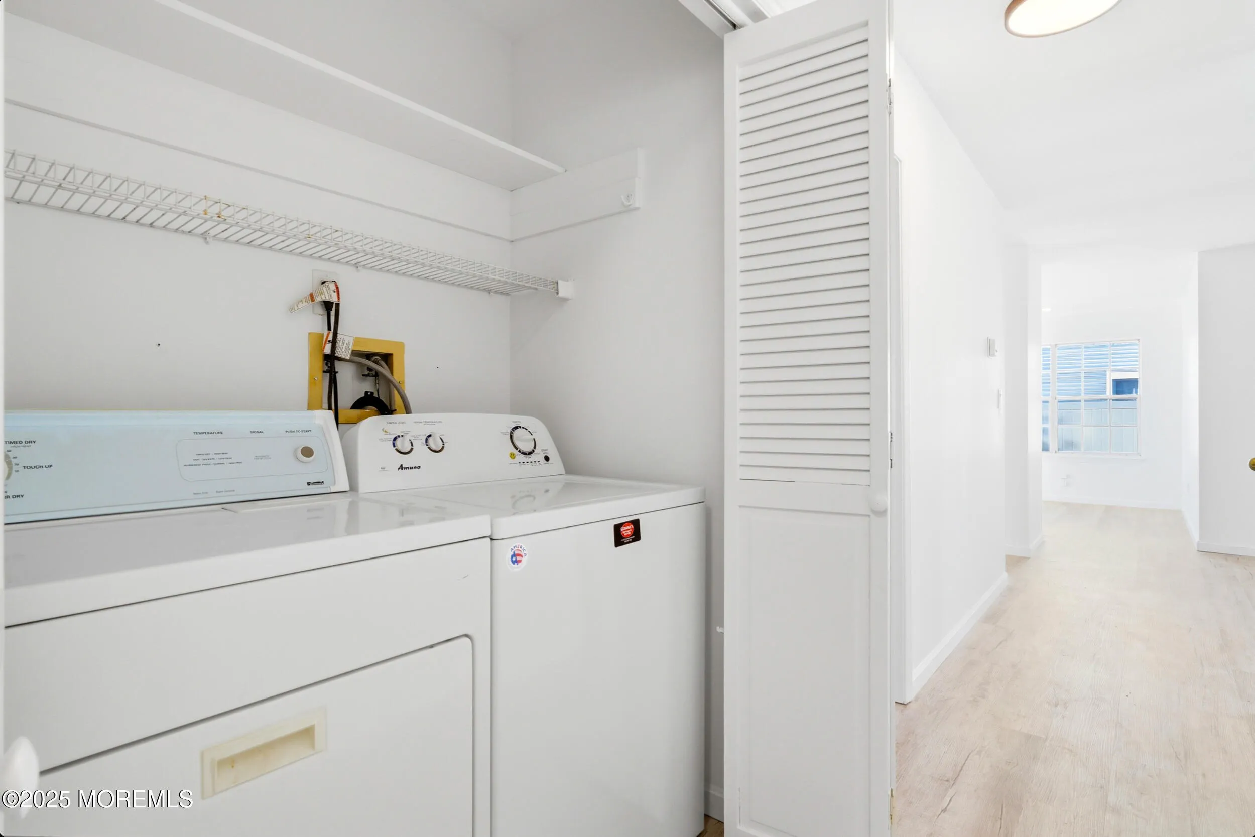 Tinton Falls, New Jersey 07753, United States, 3 Bedrooms Bedrooms, ,2 BathroomsBathrooms,Residential,Coming Soon,249540