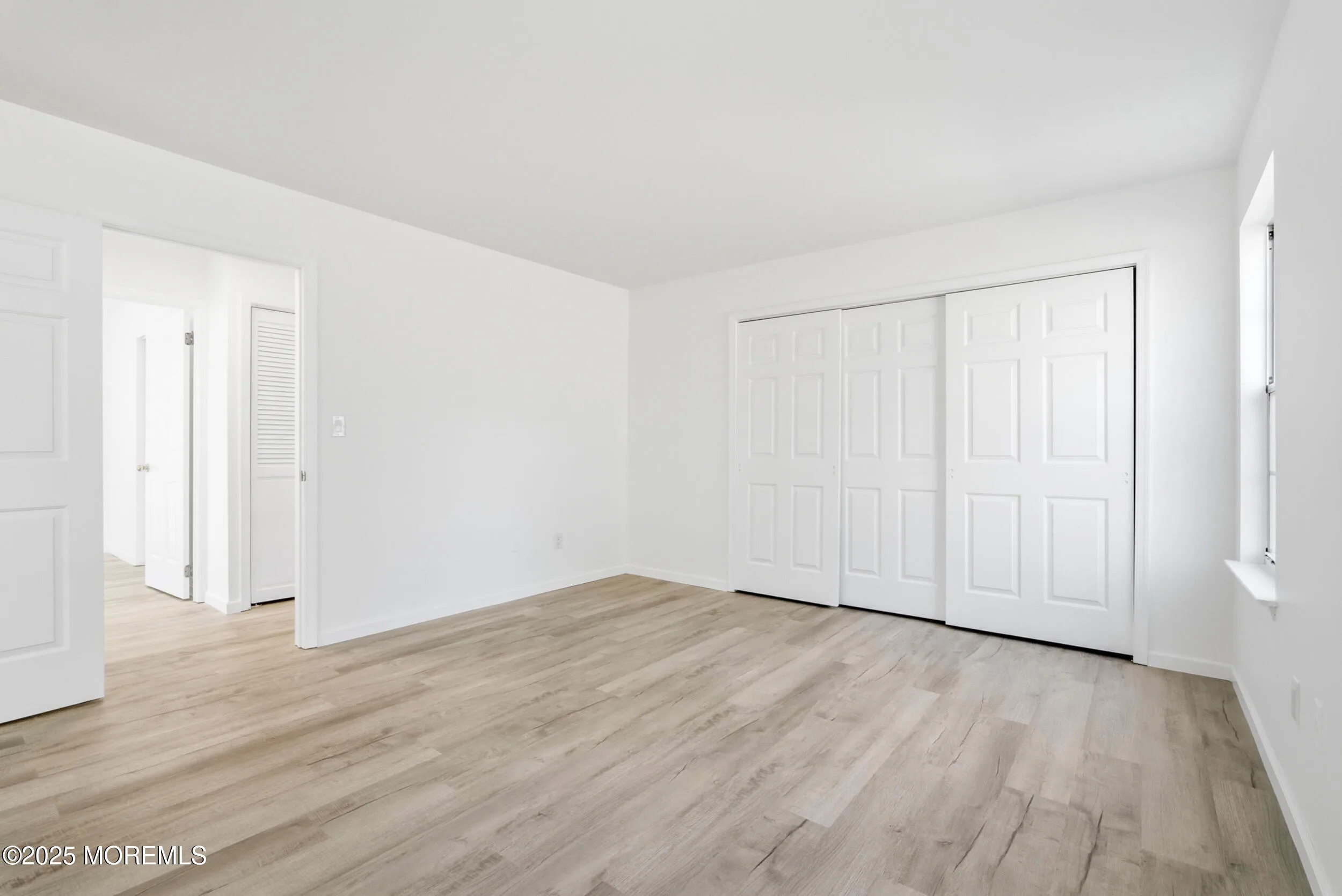 Tinton Falls, New Jersey 07753, United States, 3 Bedrooms Bedrooms, ,2 BathroomsBathrooms,Residential,Coming Soon,249540