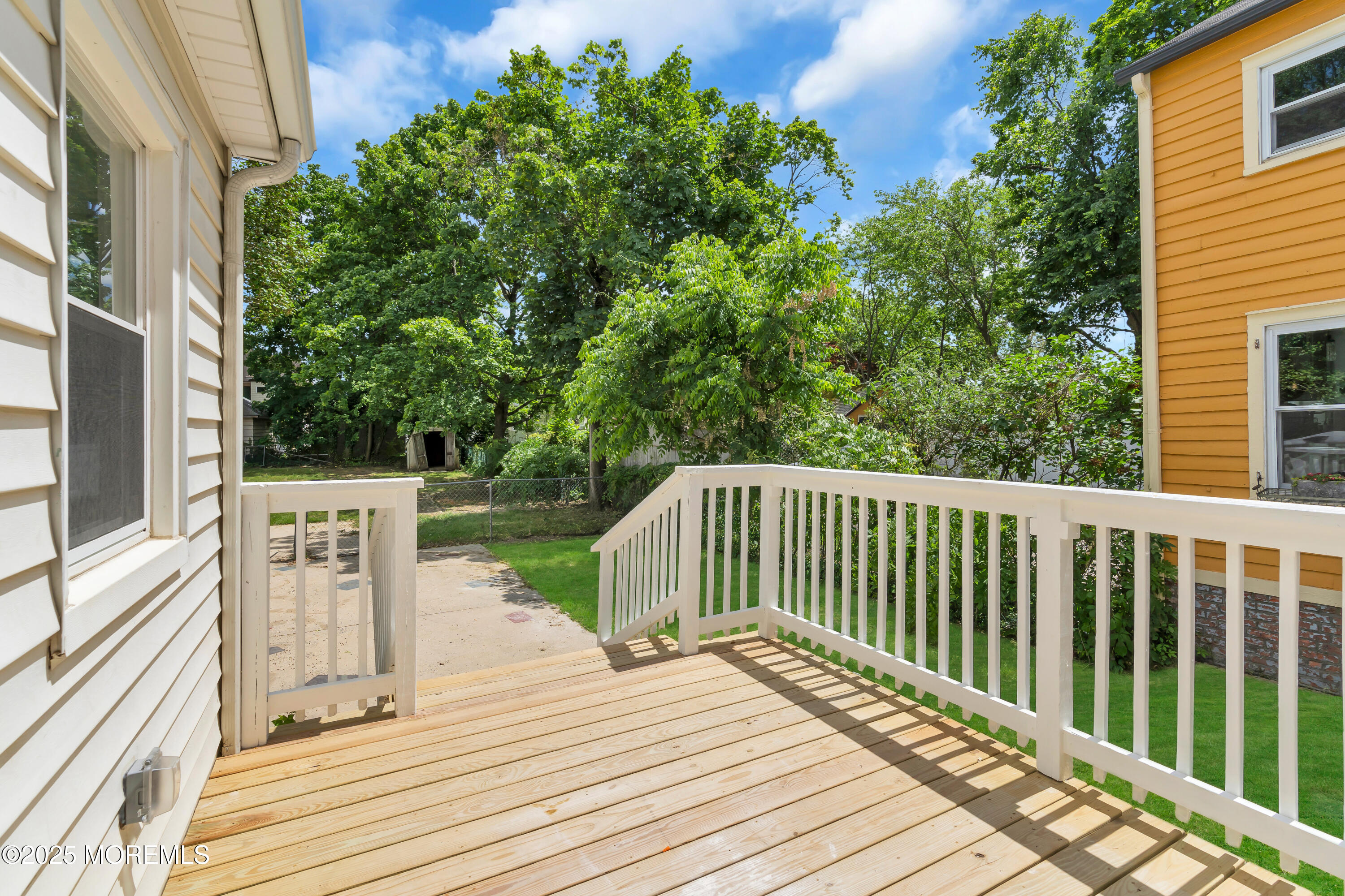 195 Main Street, Matawan, New Jersey image 24
