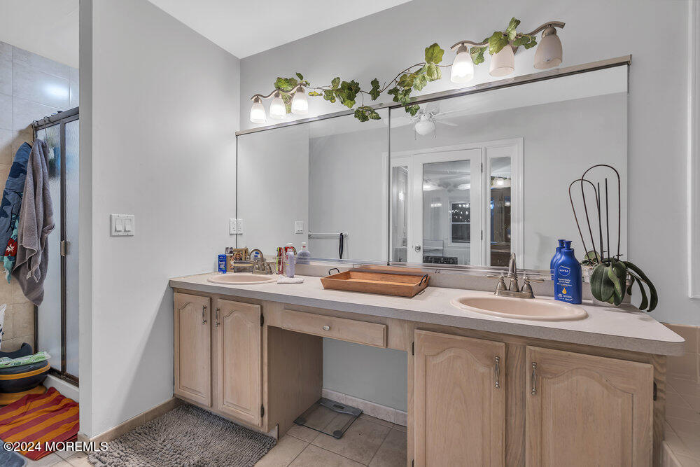 128 Mapletree Road, Toms River, New Jersey image 31