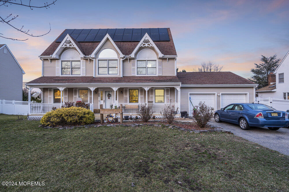 128 Mapletree Road, Toms River, New Jersey image 2