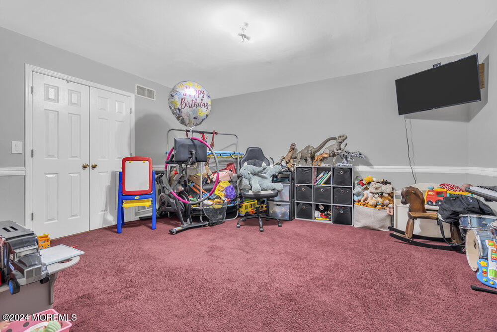128 Mapletree Road, Toms River, New Jersey image 9