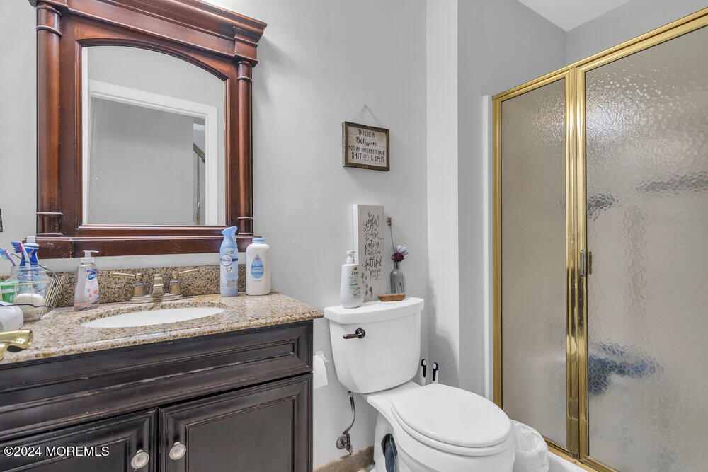 128 Mapletree Road, Toms River, New Jersey image 32
