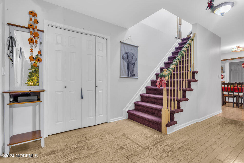 128 Mapletree Road, Toms River, New Jersey image 8