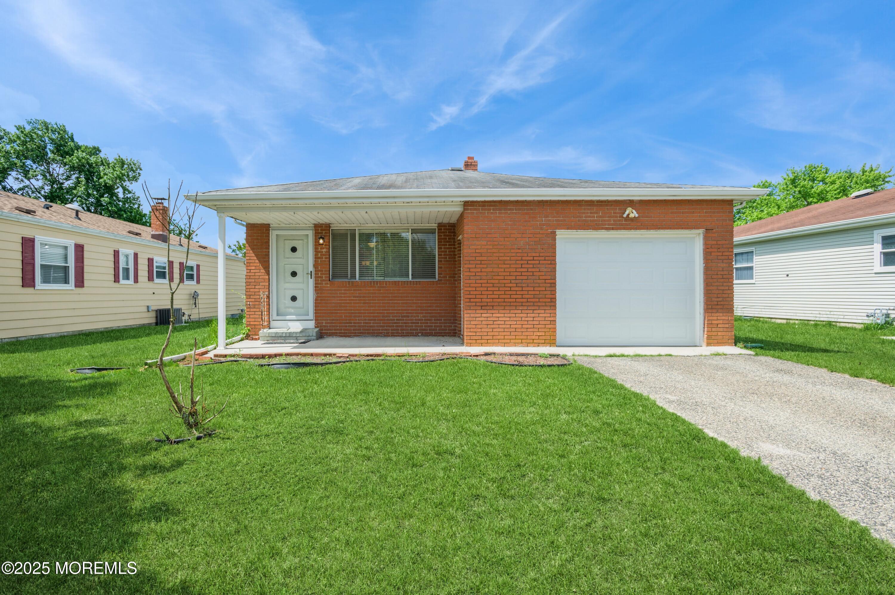 821 Jamaica Boulevard, Toms River, New Jersey image 1