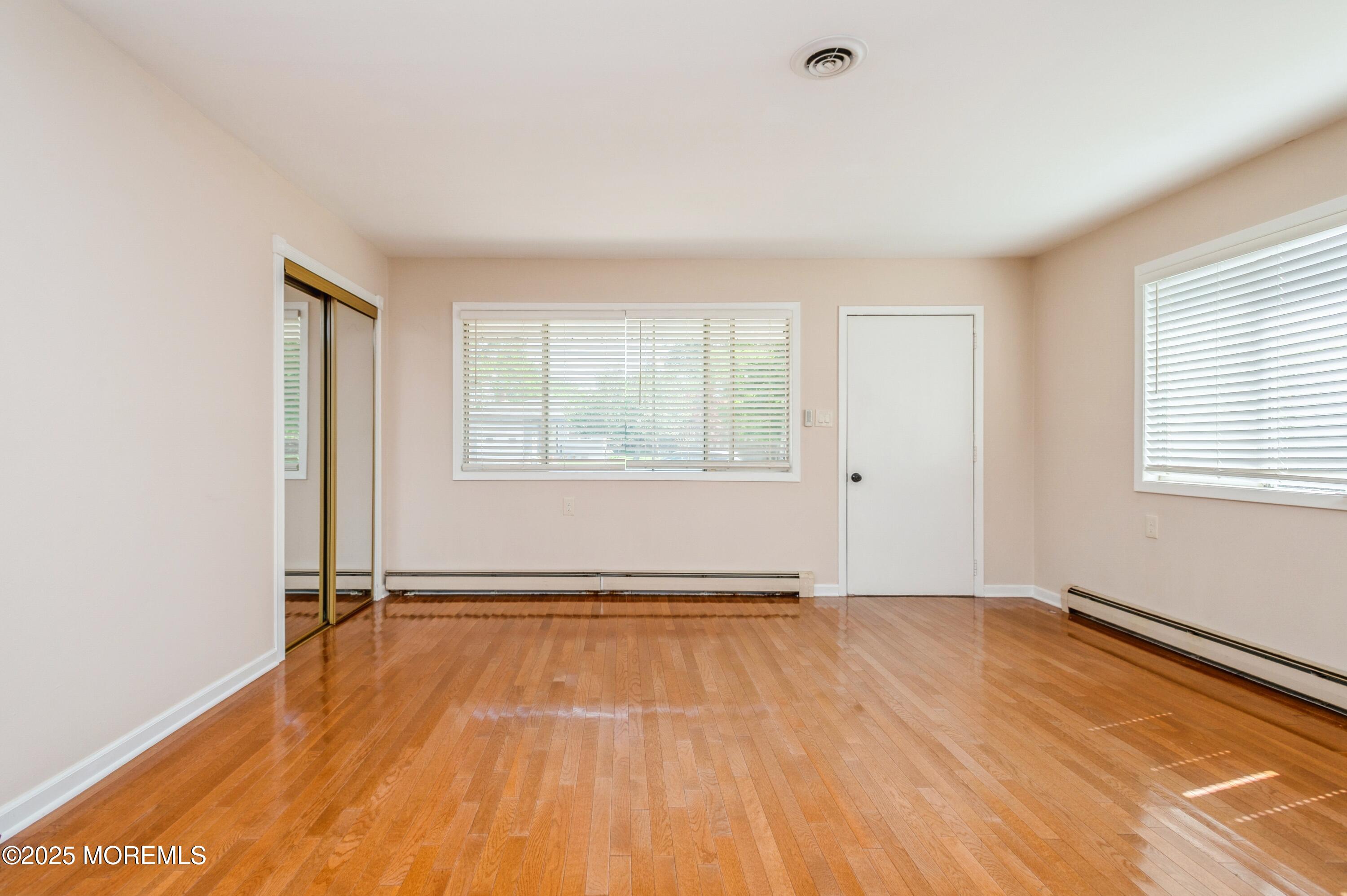 821 Jamaica Boulevard, Toms River, New Jersey image 6