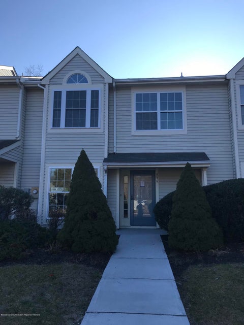 Homes For Sale - 496 Cottonwood Court<br/> Howell, NJ 07731
