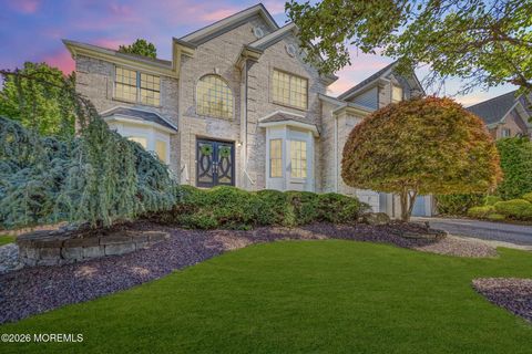 Homes For Sale - 64 Monkton Road<br/> Manalapan, NJ 07726