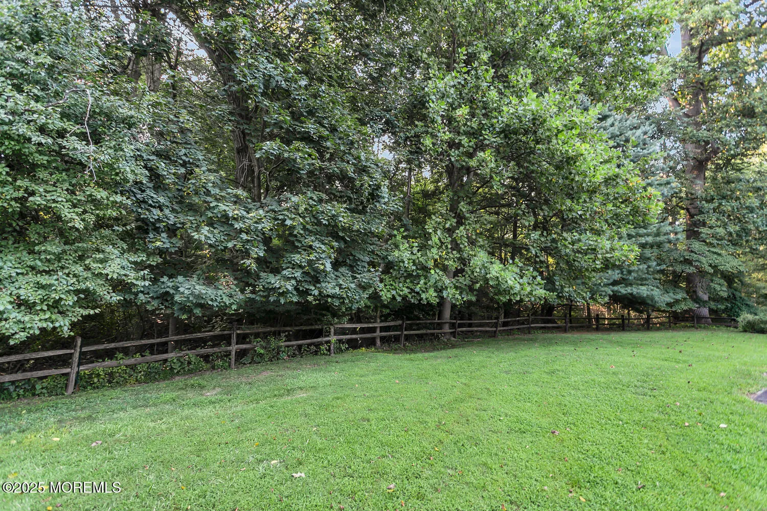 Lincroft, New Jersey 07738, United States, 5 Bedrooms Bedrooms, ,3 BathroomsBathrooms,Residential,Active,188384