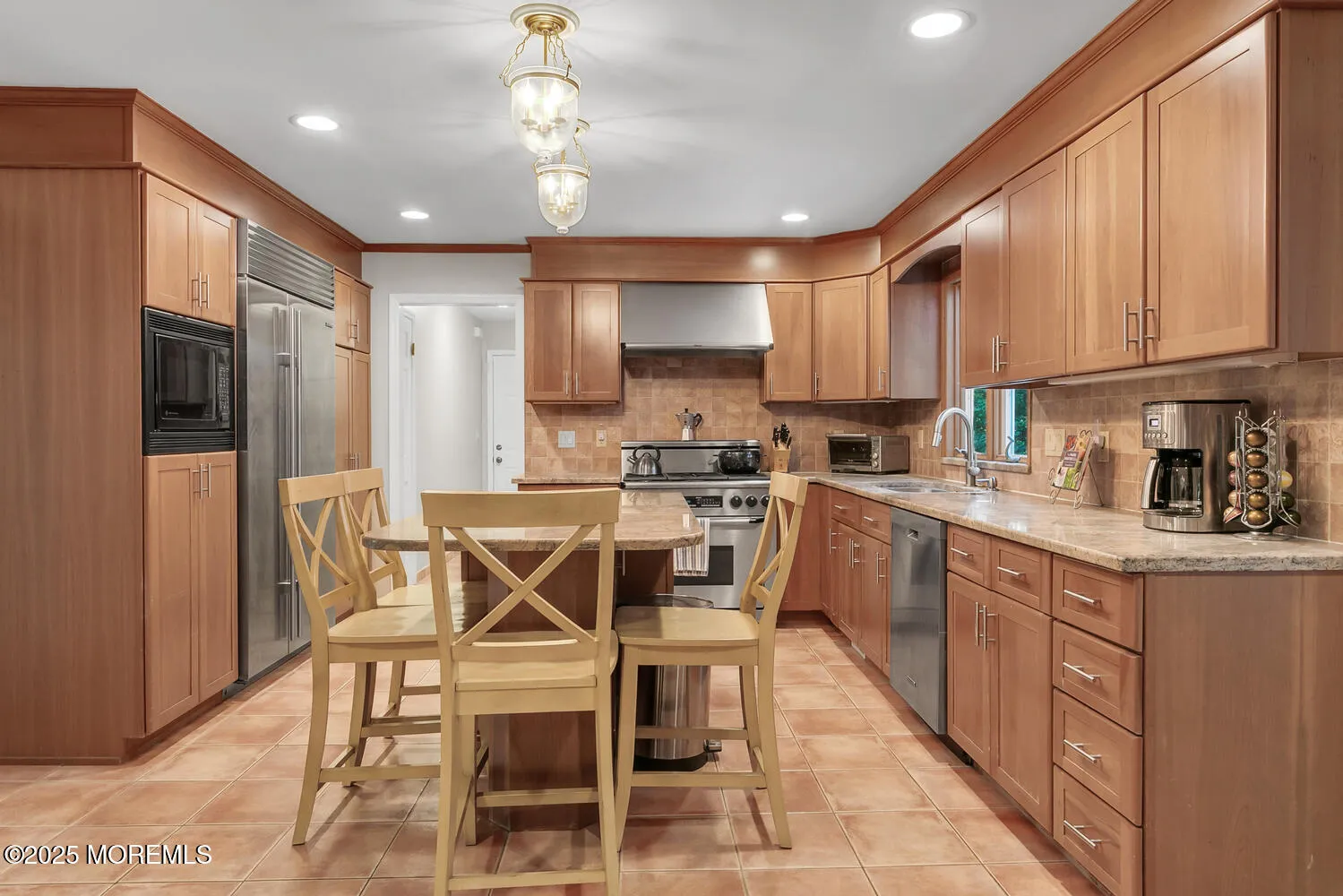 Lincroft, New Jersey 07738, United States, 5 Bedrooms Bedrooms, ,3 BathroomsBathrooms,Residential,Active,188384