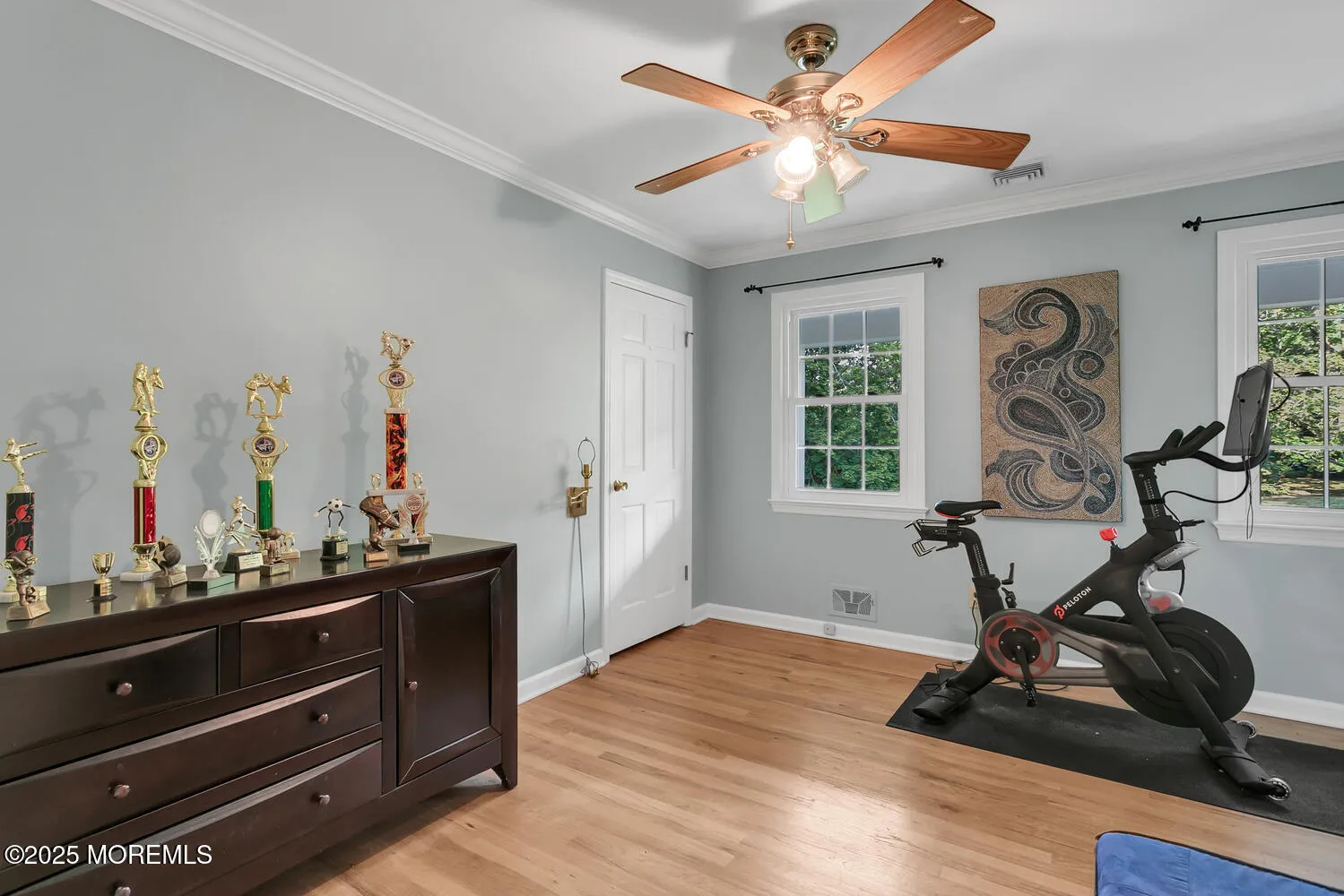 Lincroft, New Jersey 07738, United States, 5 Bedrooms Bedrooms, ,3 BathroomsBathrooms,Residential,Active,188384