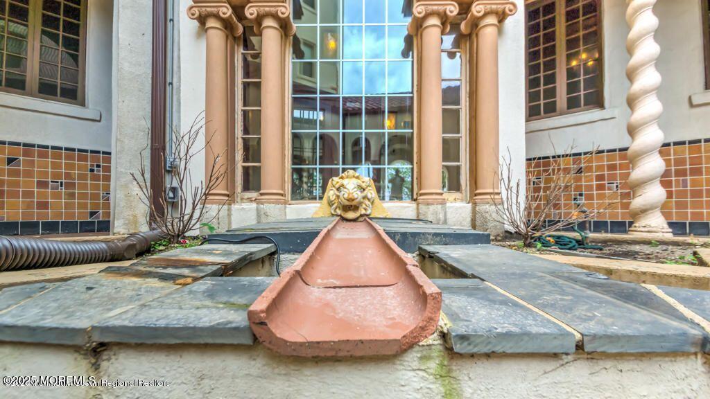 400 Deal Lake Drive 8F