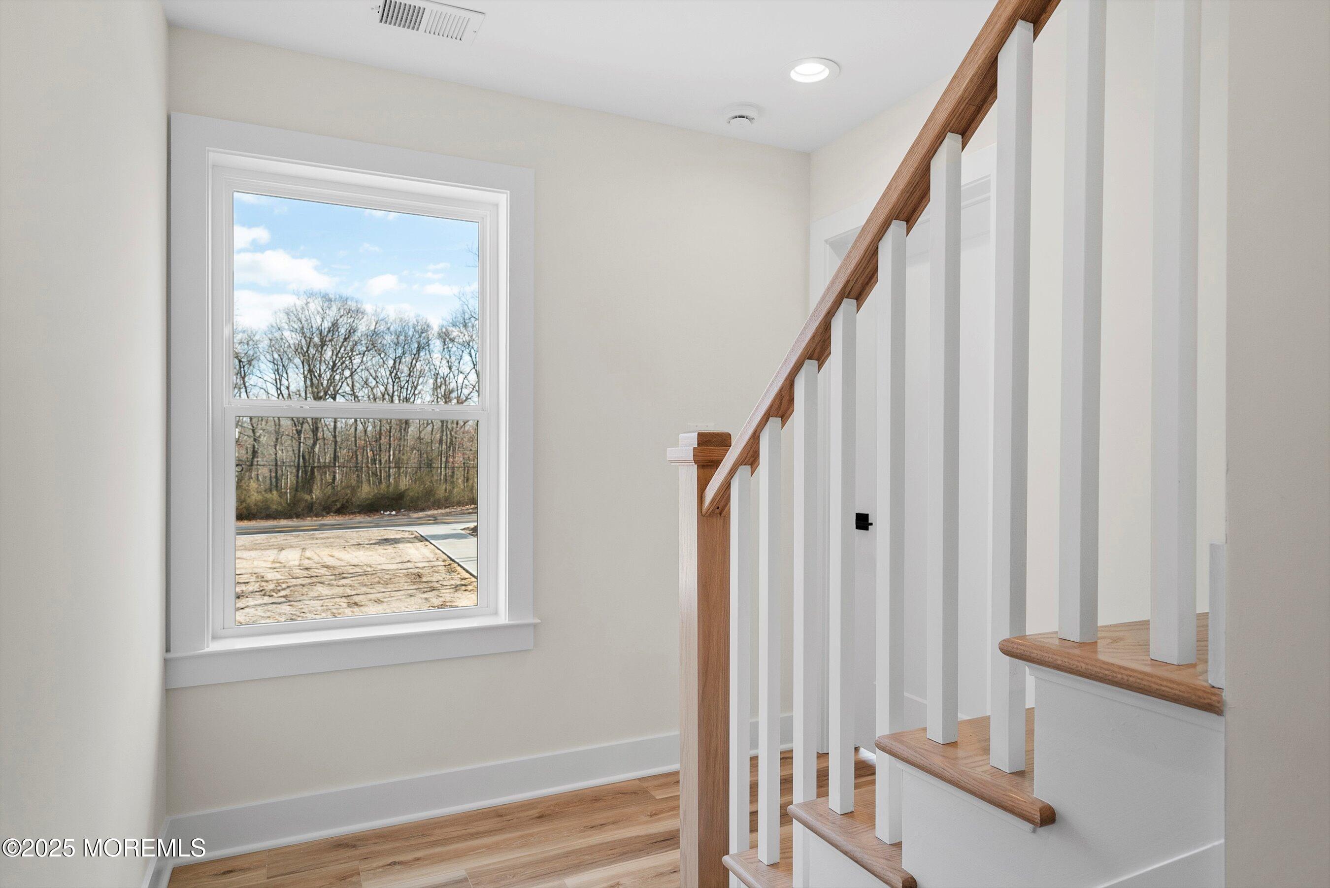 1656 N Bay Avenue, Toms River, New Jersey image 23